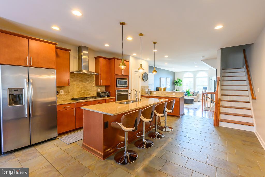 ONE LOUDOUN - Residential Lease