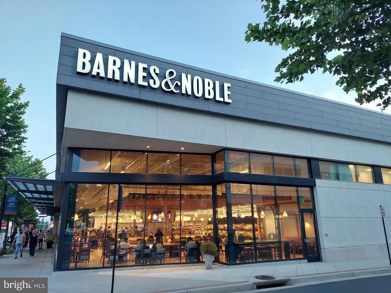 ONE LOUDOUN - Residential Lease