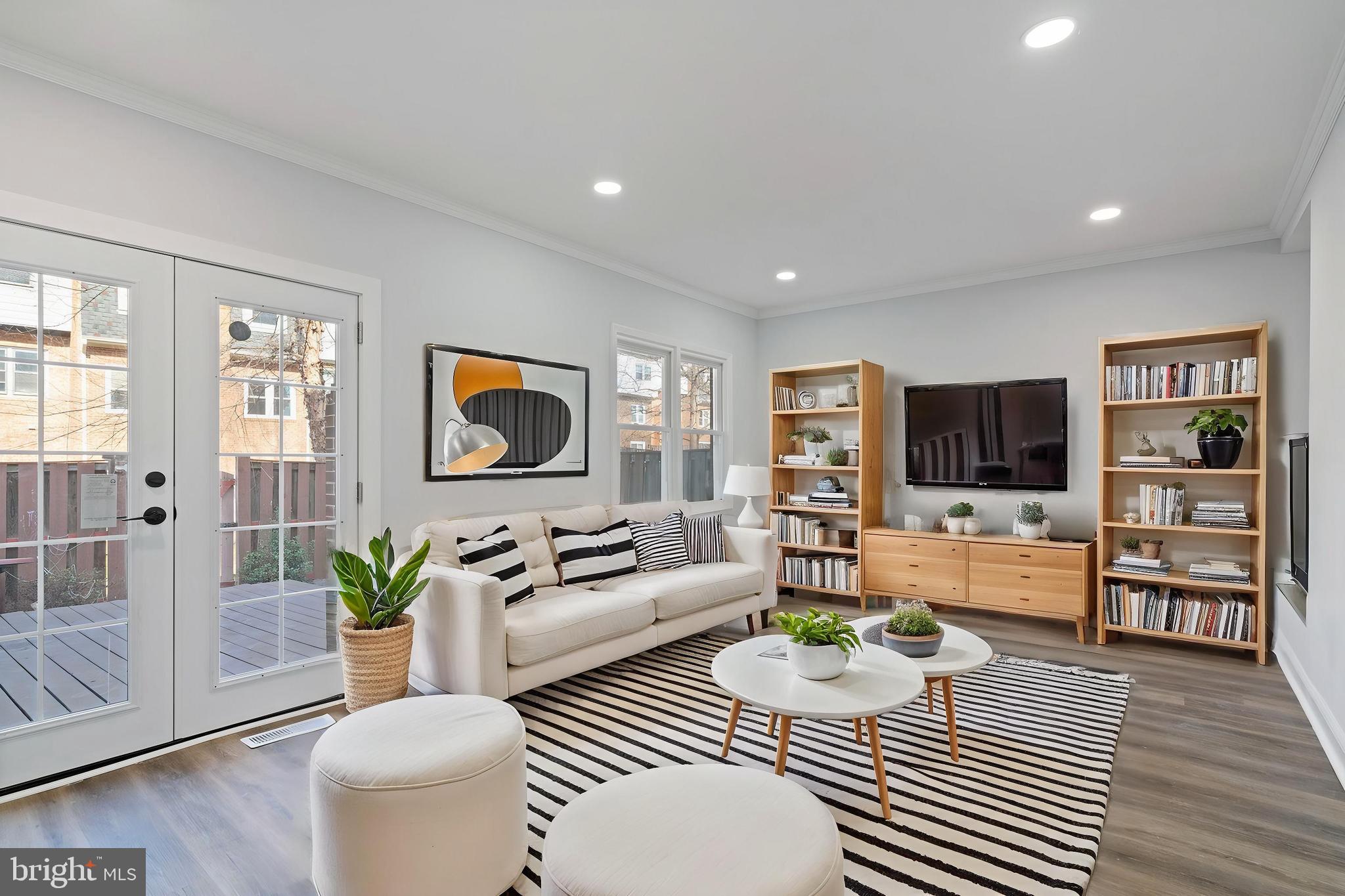 CAVALCADE - Residential