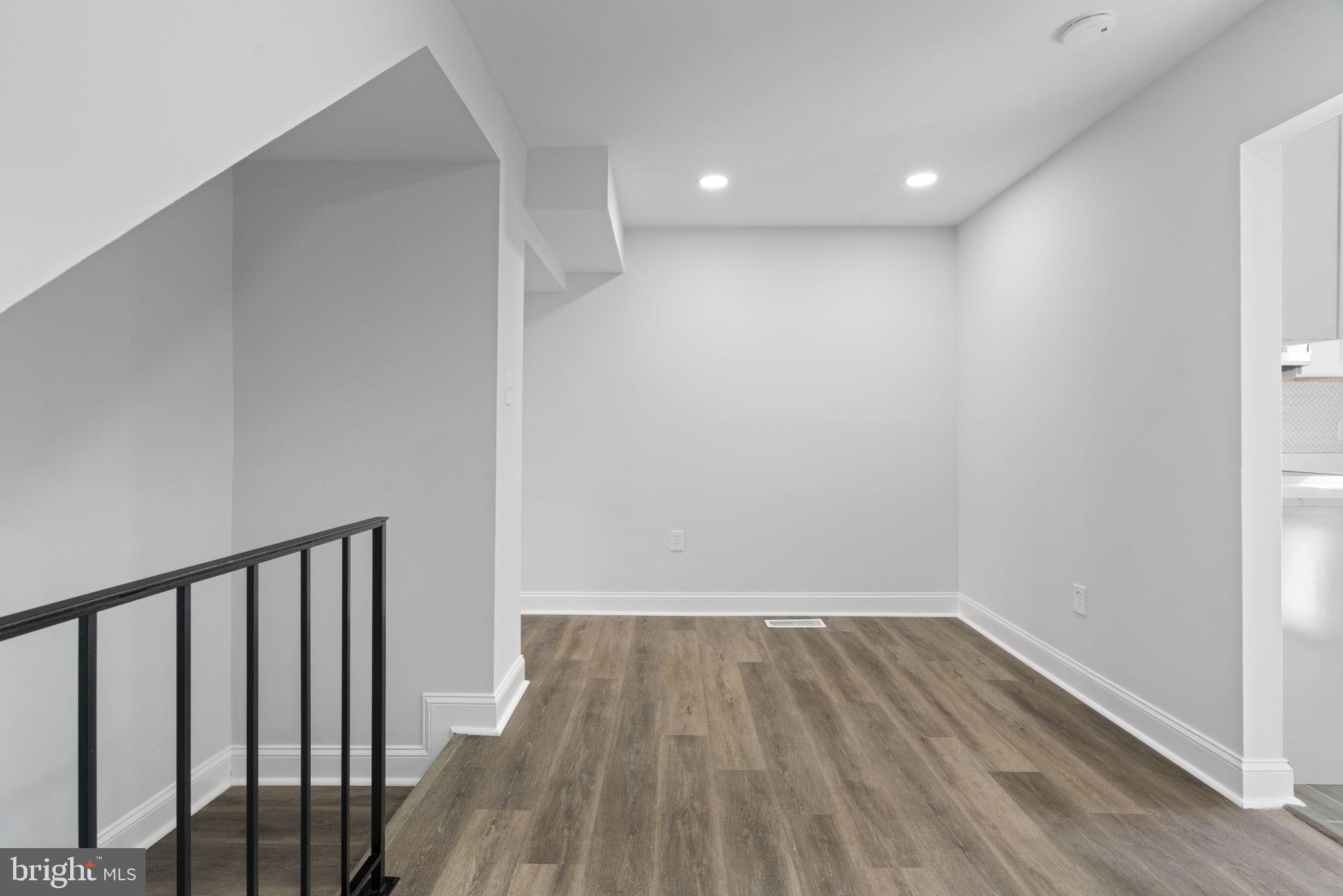 4542 GARBO COURT