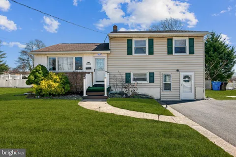 MLS: NJBL2082658