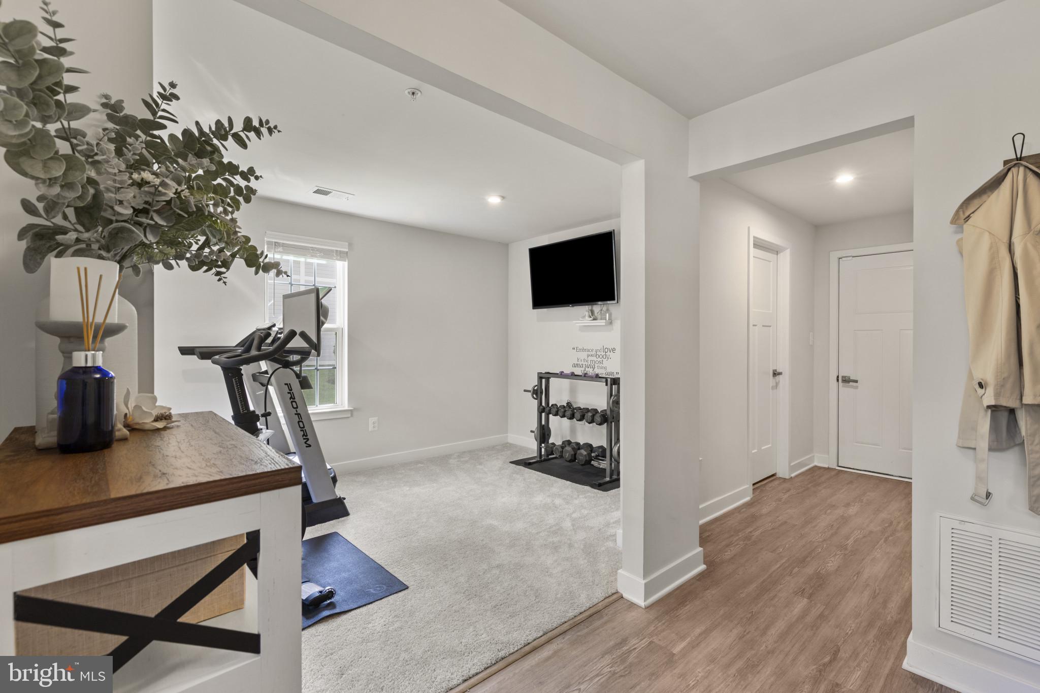 9930 VISTA POINTE DRIVE