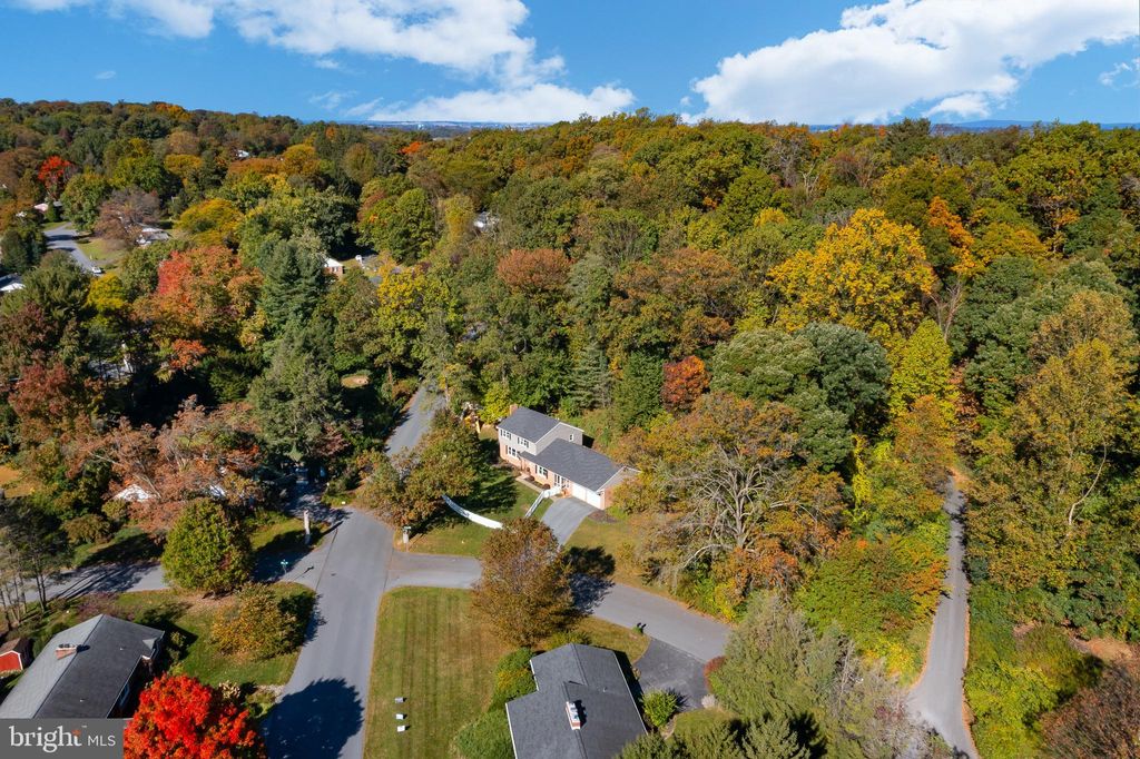 Photo of 2337 Woodwick Road, LANCASTER, PA 17601 (MLS # PALA2059070)