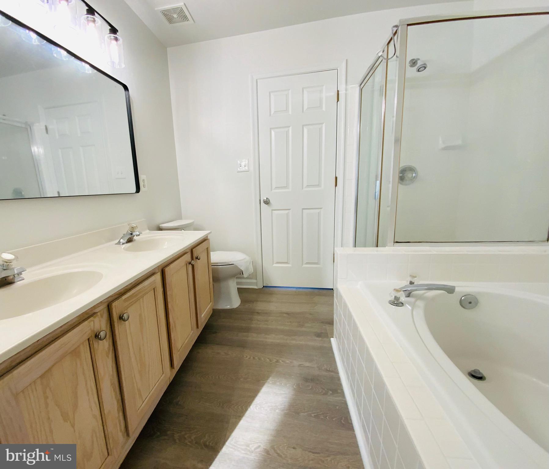 KINGSBROOKE - Residential Lease