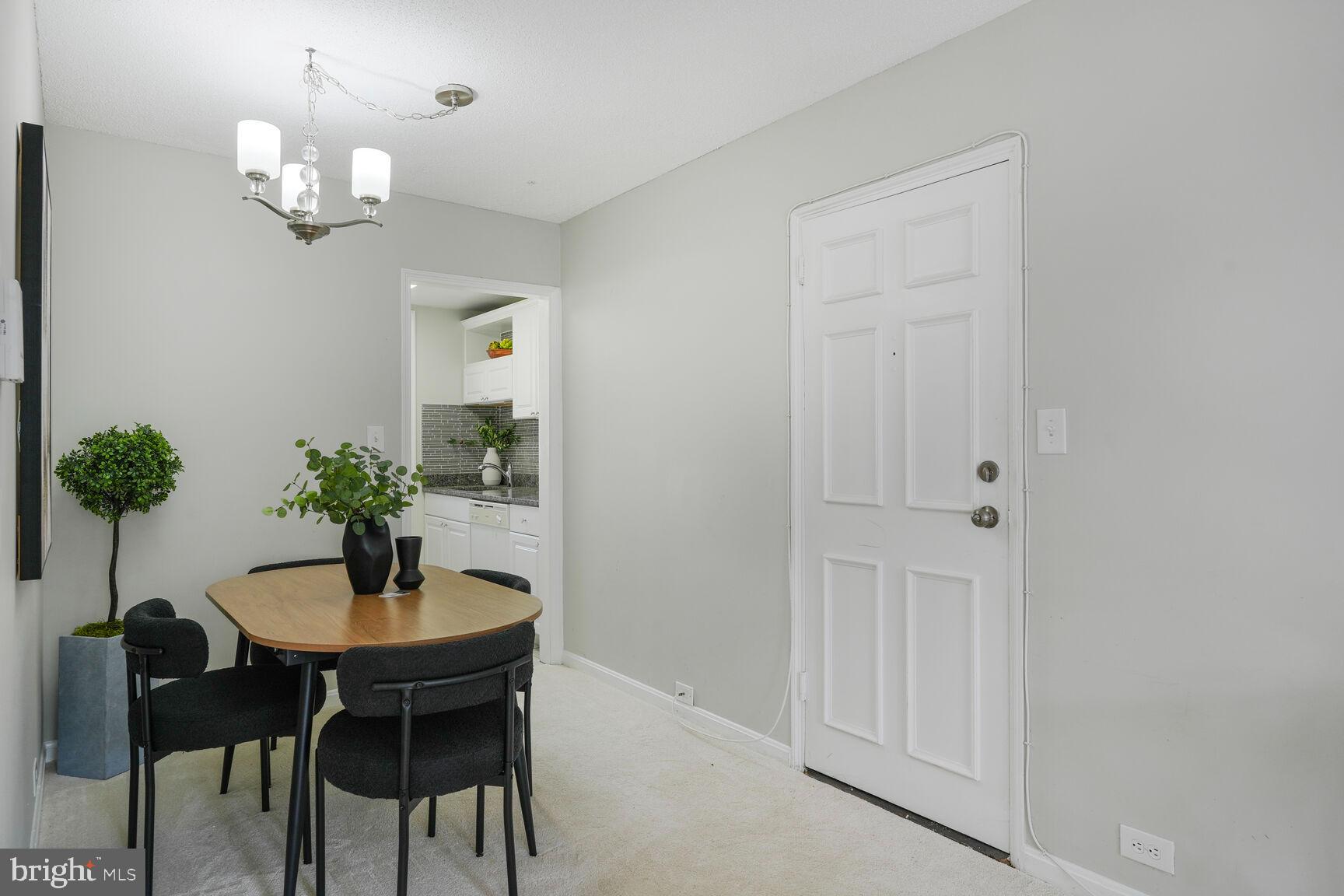4305 2ND ROAD N 43052