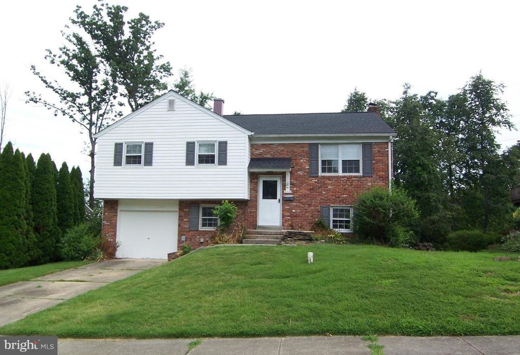 Photo of 420 Larkspur Drive, JOPPA, MD 21085 (MLS # MDHR2048026)