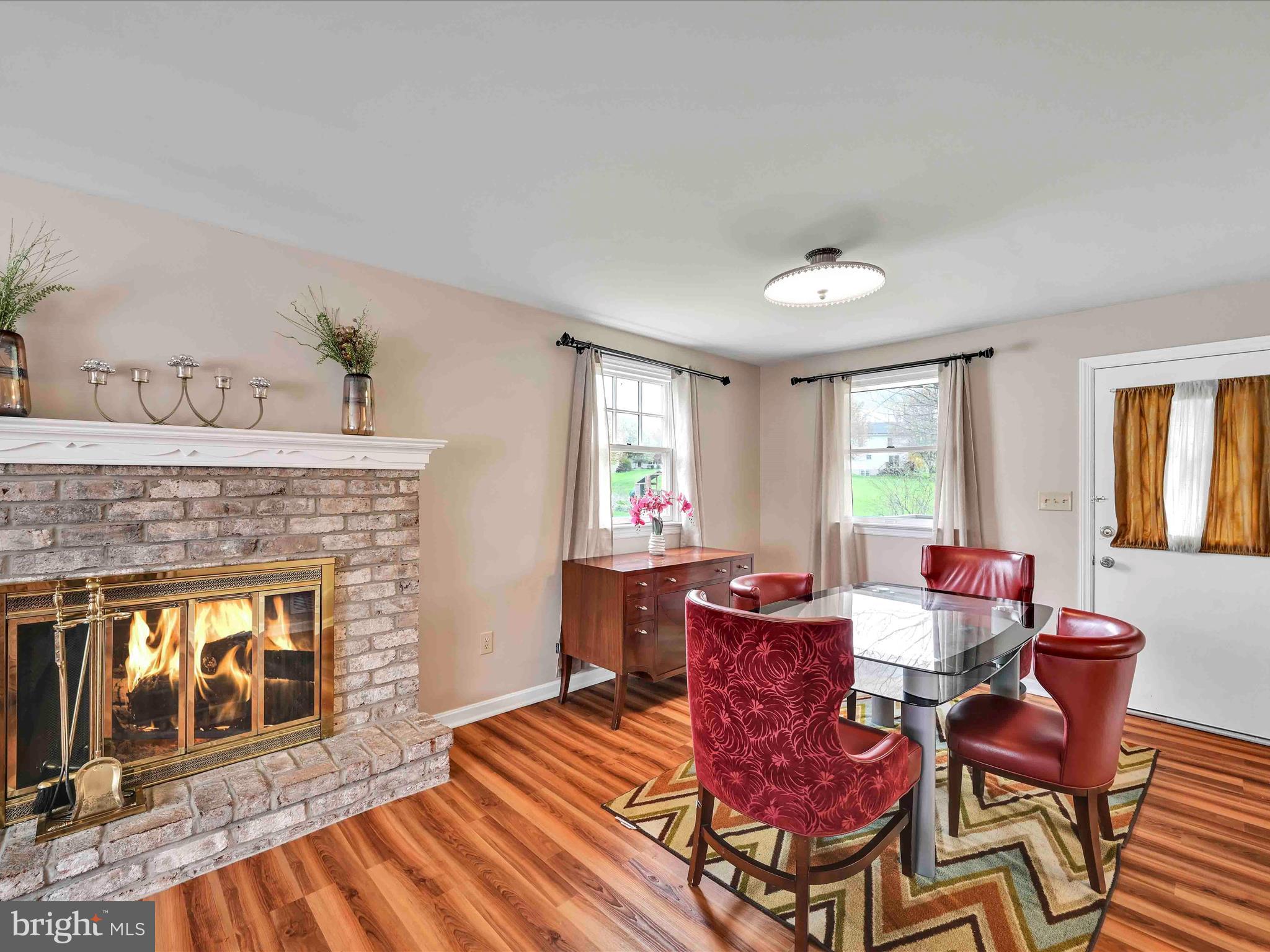 LINVILLE CIRCLE - Residential