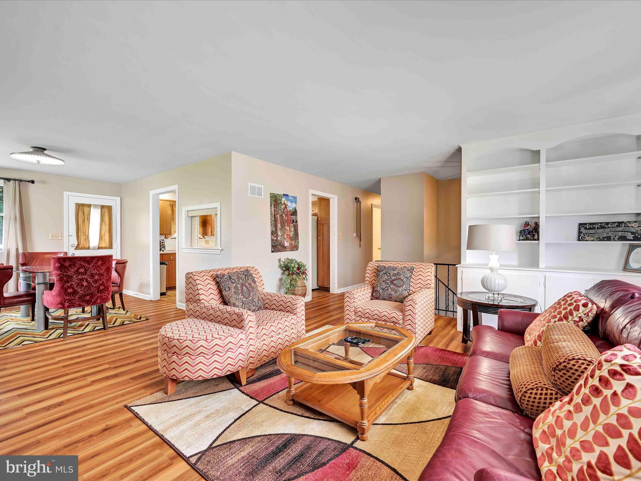 LINVILLE CIRCLE - Residential