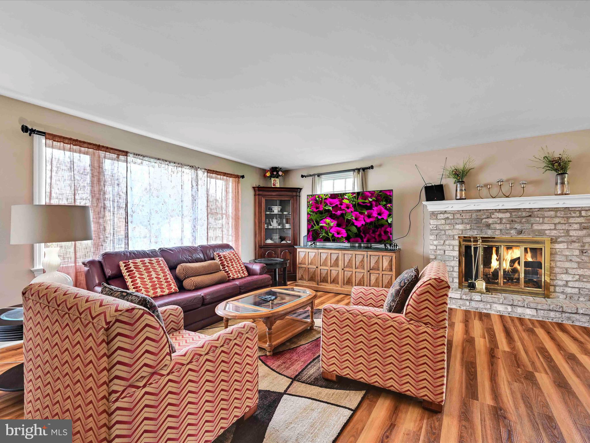 LINVILLE CIRCLE - Residential