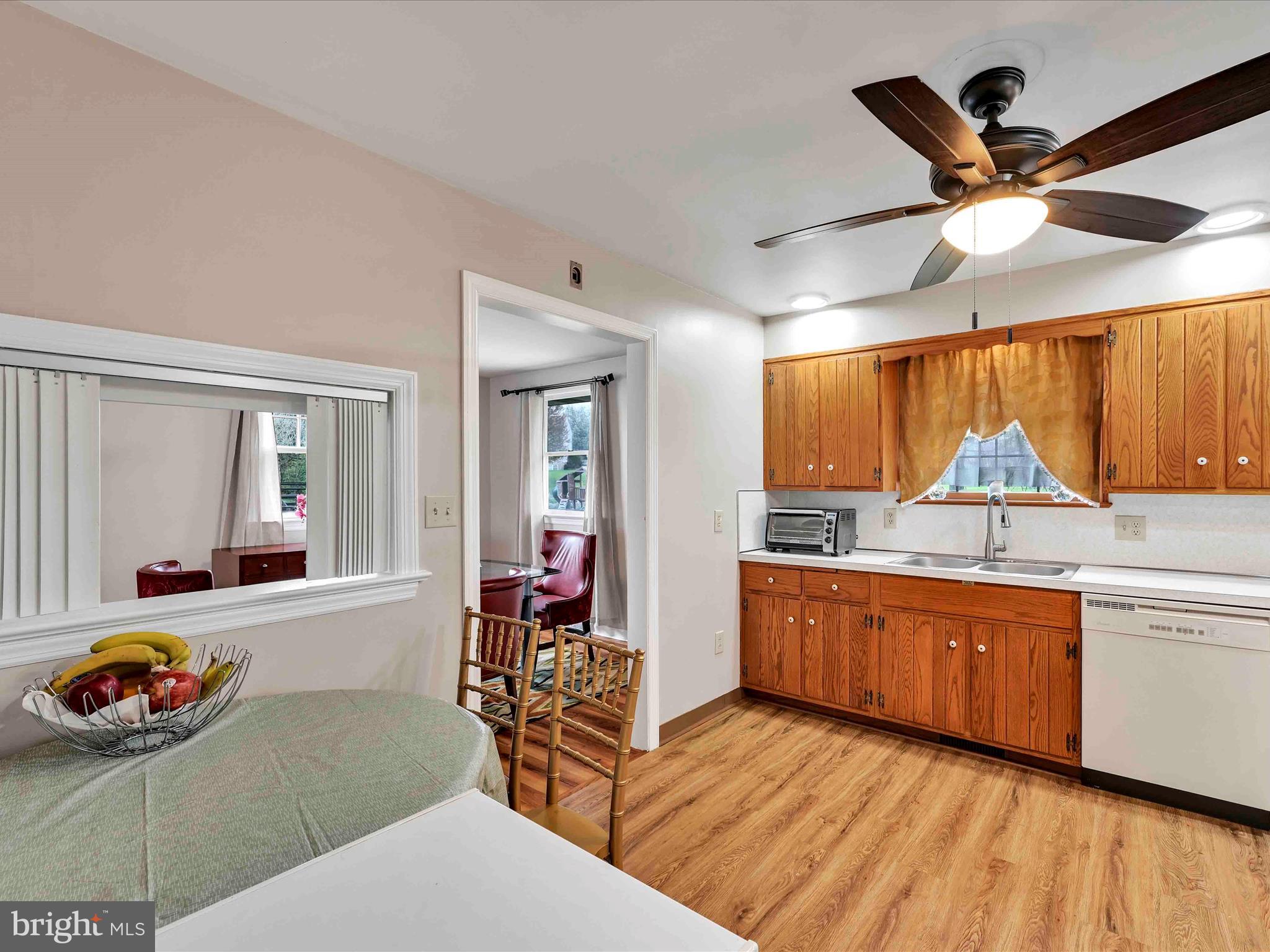 LINVILLE CIRCLE - Residential