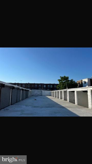 ELMWOOD PARK - Commercial Sale