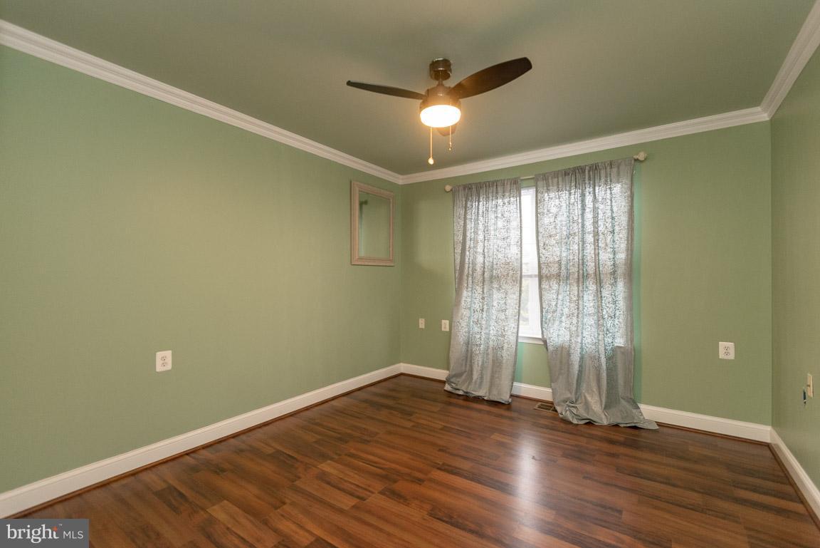 WINDSOR CROSSING - Residential