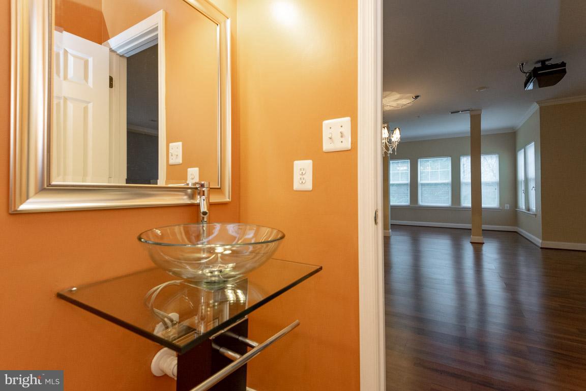 WINDSOR CROSSING - Residential