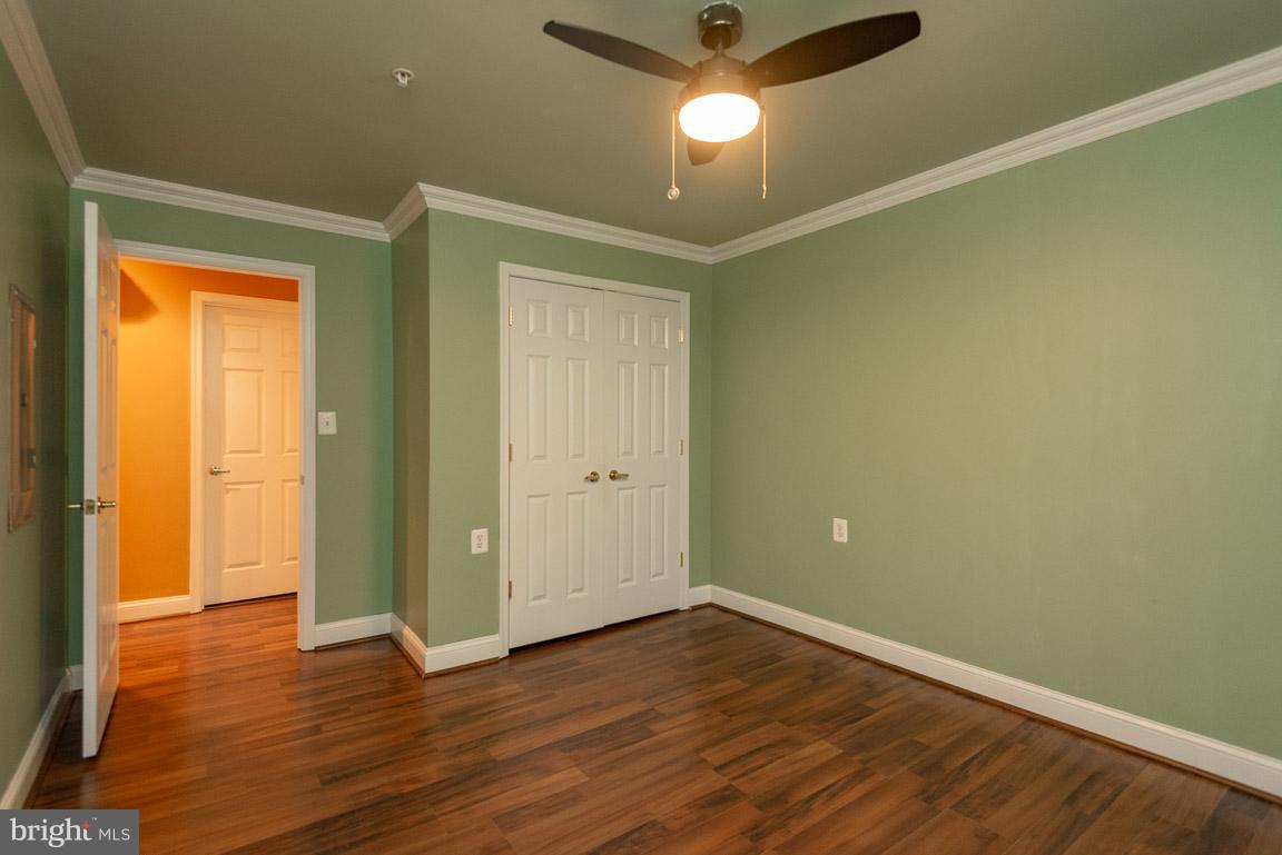 WINDSOR CROSSING - Residential