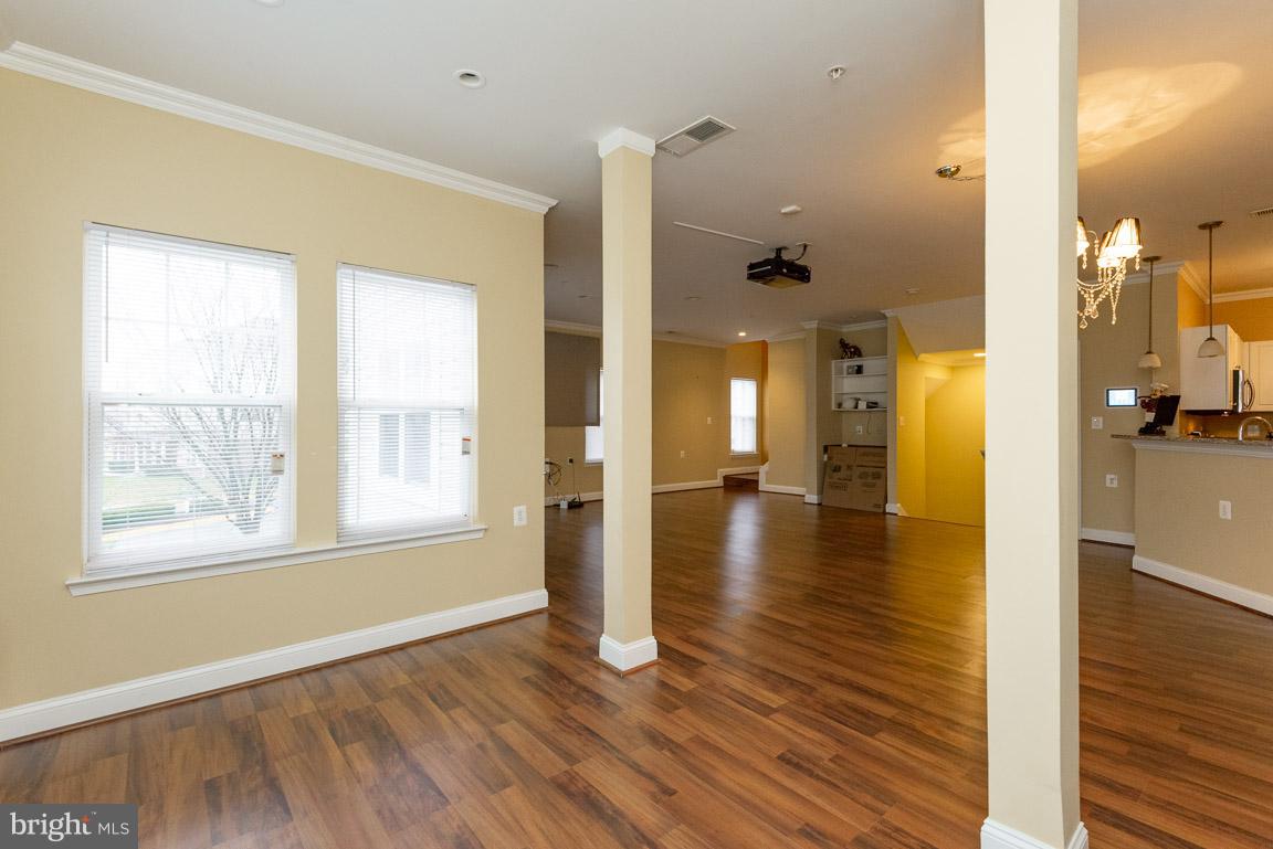 WINDSOR CROSSING - Residential