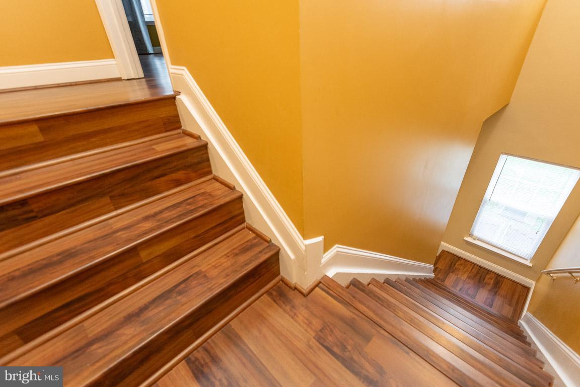 WINDSOR CROSSING - Residential