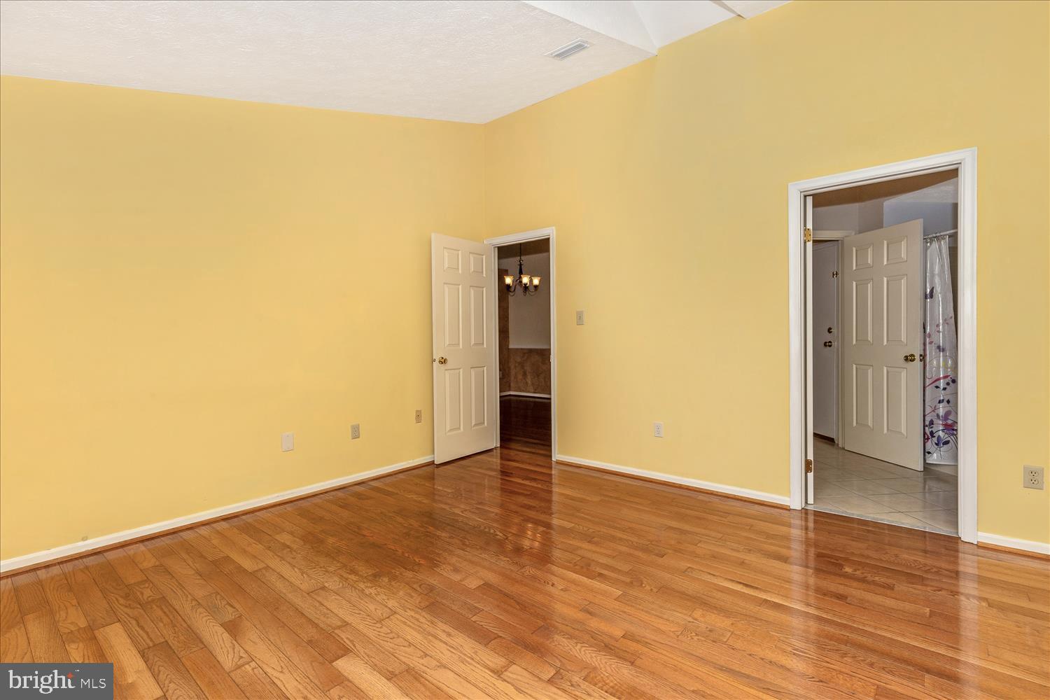 WATERS EDGE AT NORTH LAKE - Residential Lease