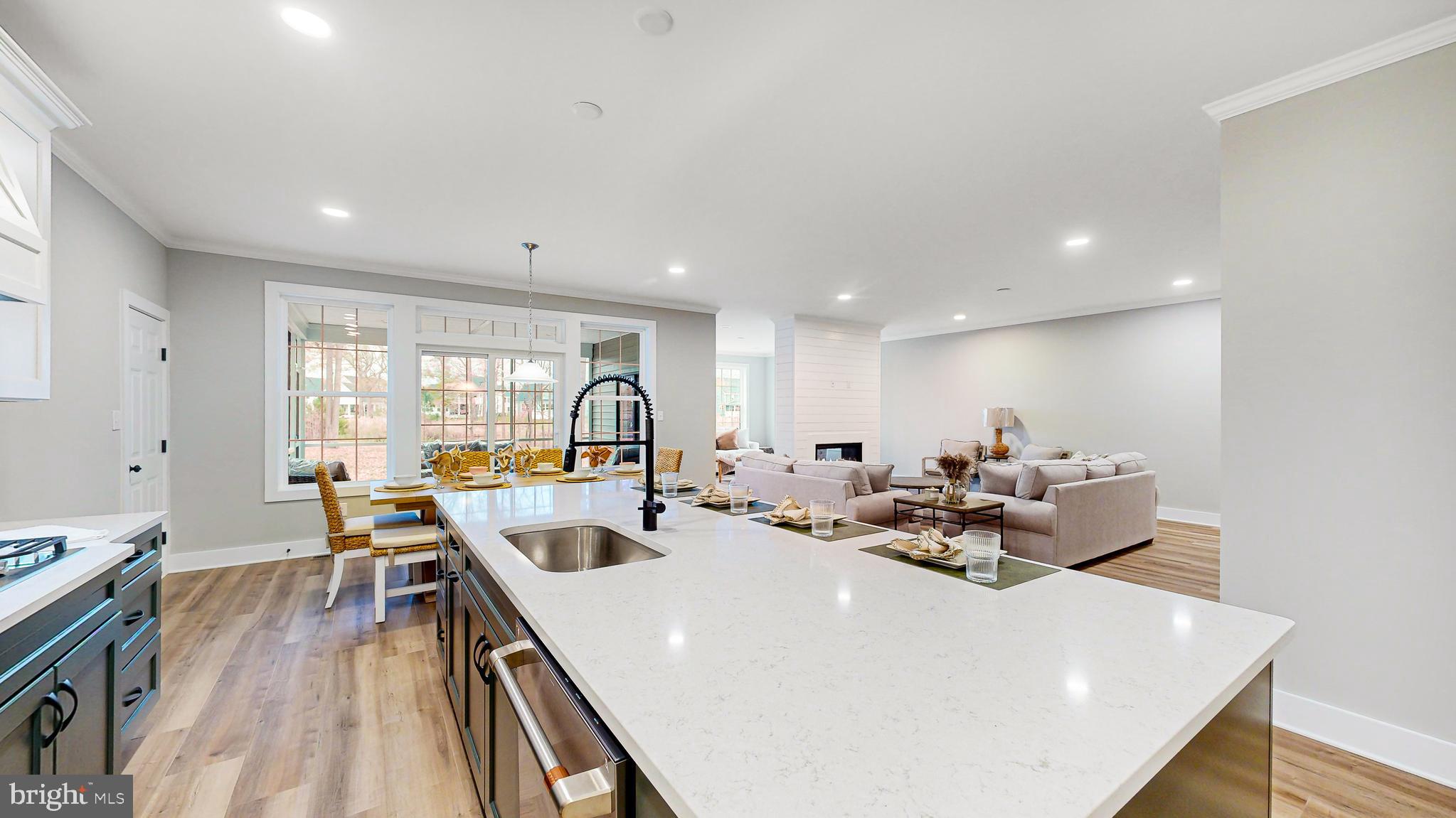 INGRAMS POINT - Residential