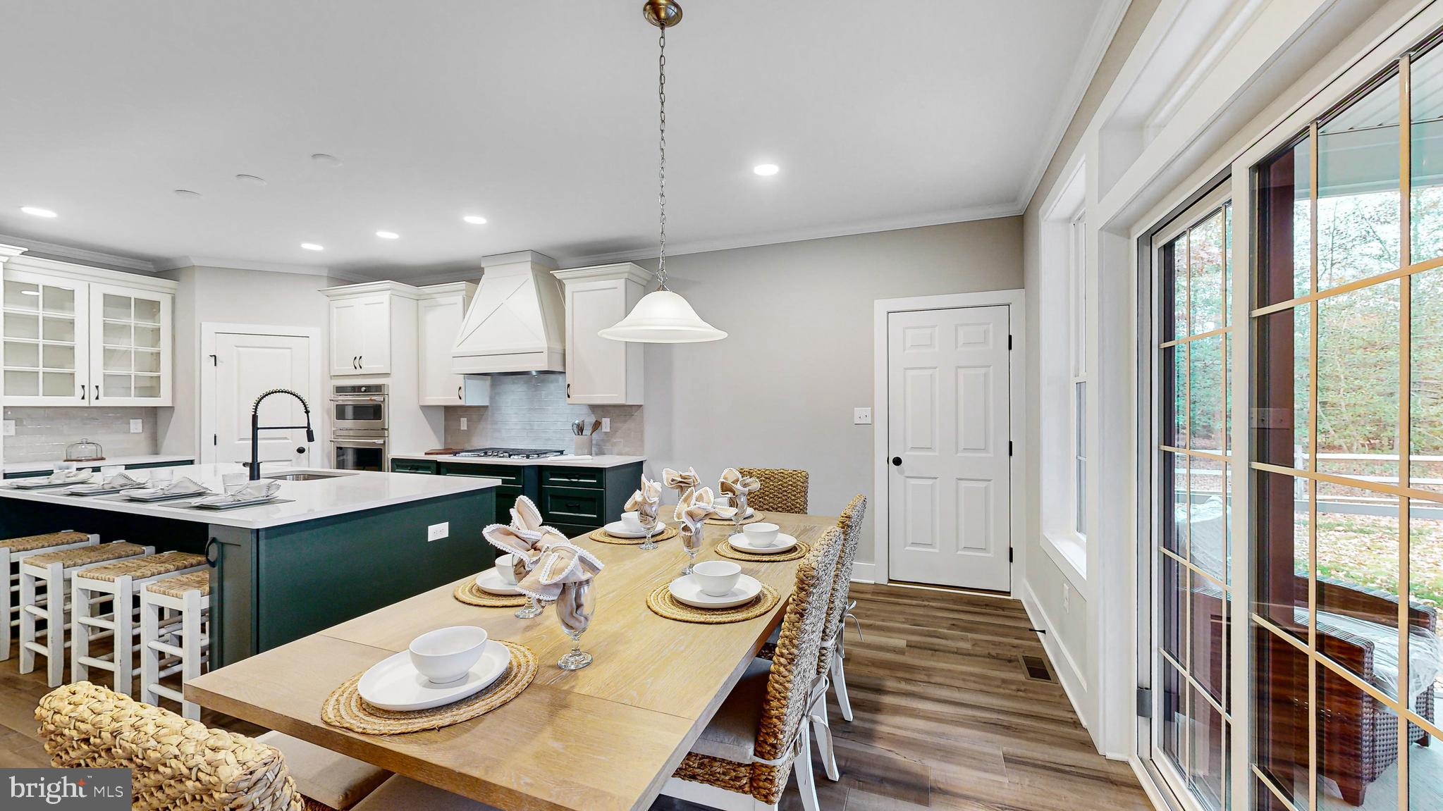 INGRAMS POINT - Residential