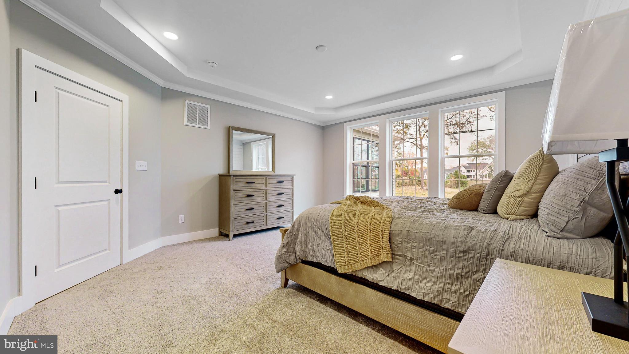 INGRAMS POINT - Residential