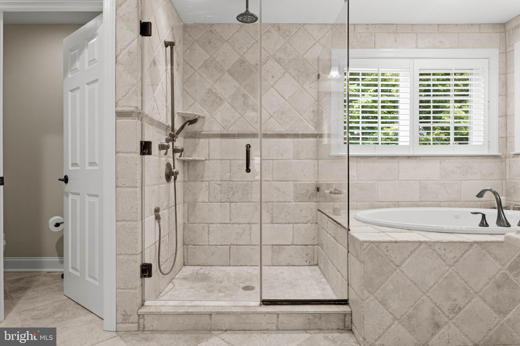 GREENE COUNTRIE - Residential