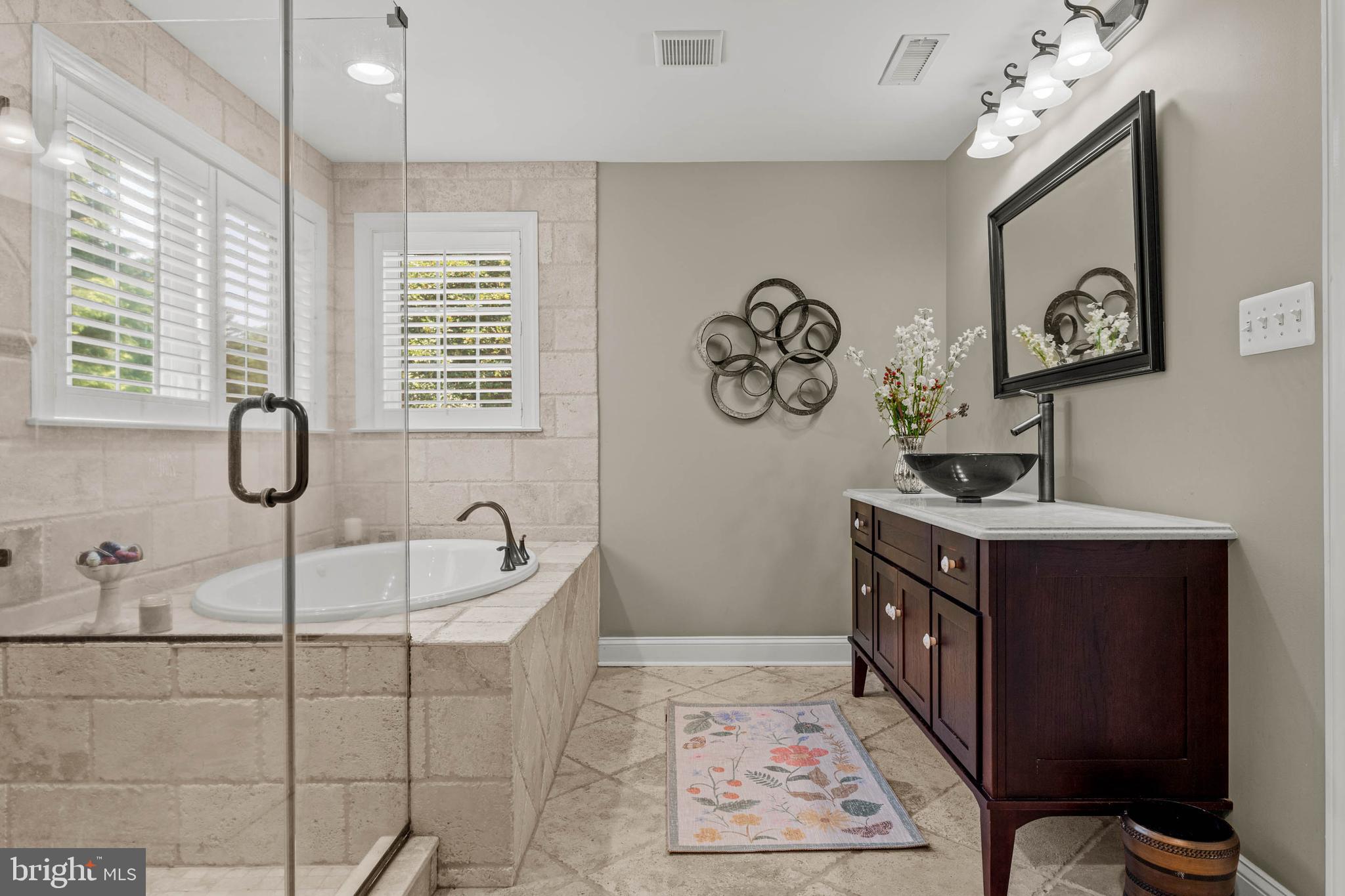 GREENE COUNTRIE - Residential