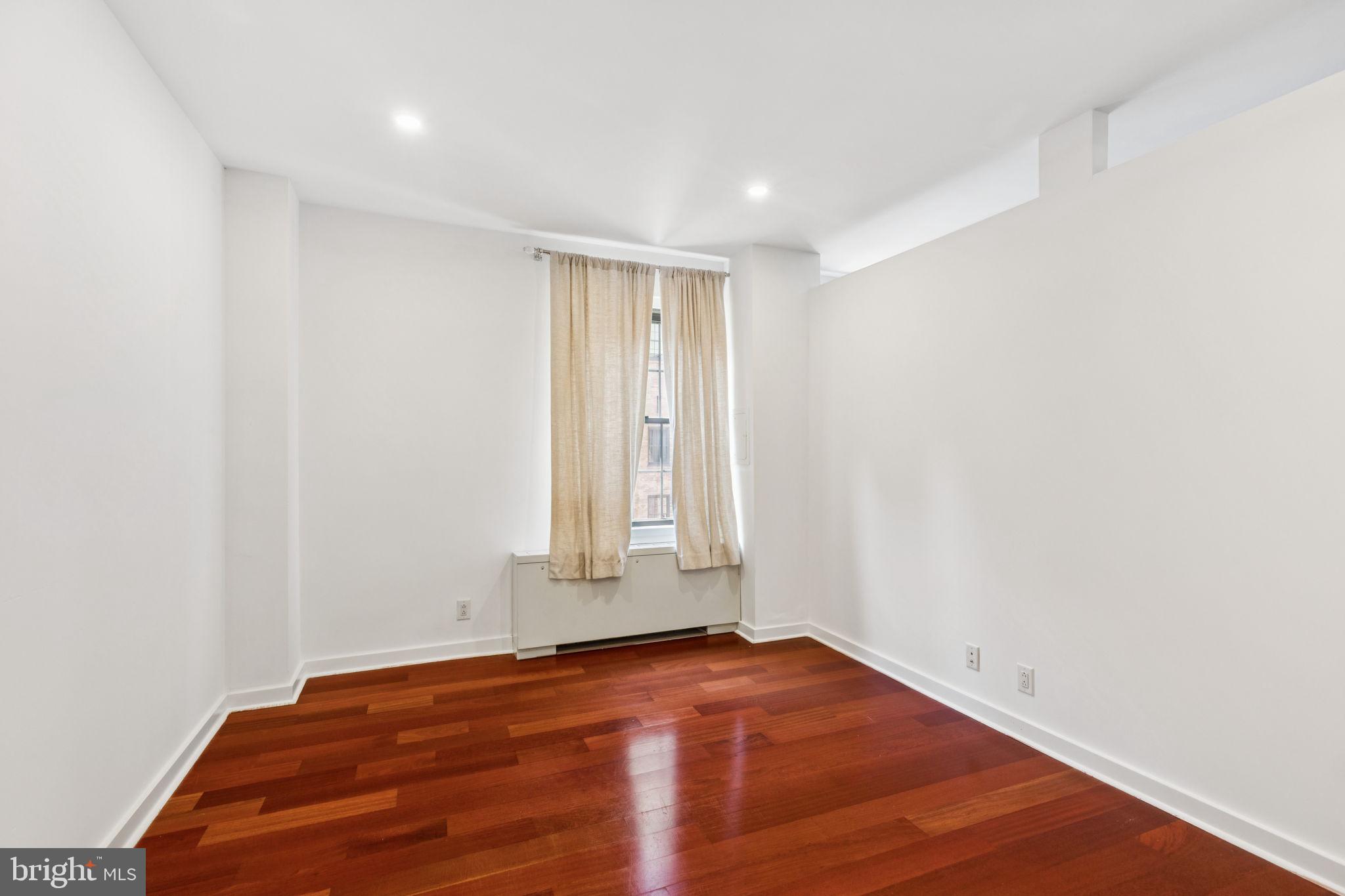 219 S 18TH STREET 29 1523