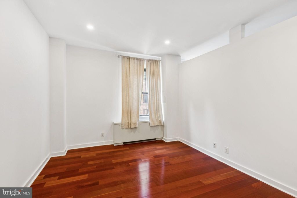 Photo of 219 - 29 S 18th Street #1523, PHILADELPHIA, PA 19103 (MLS # PAPH2570834)