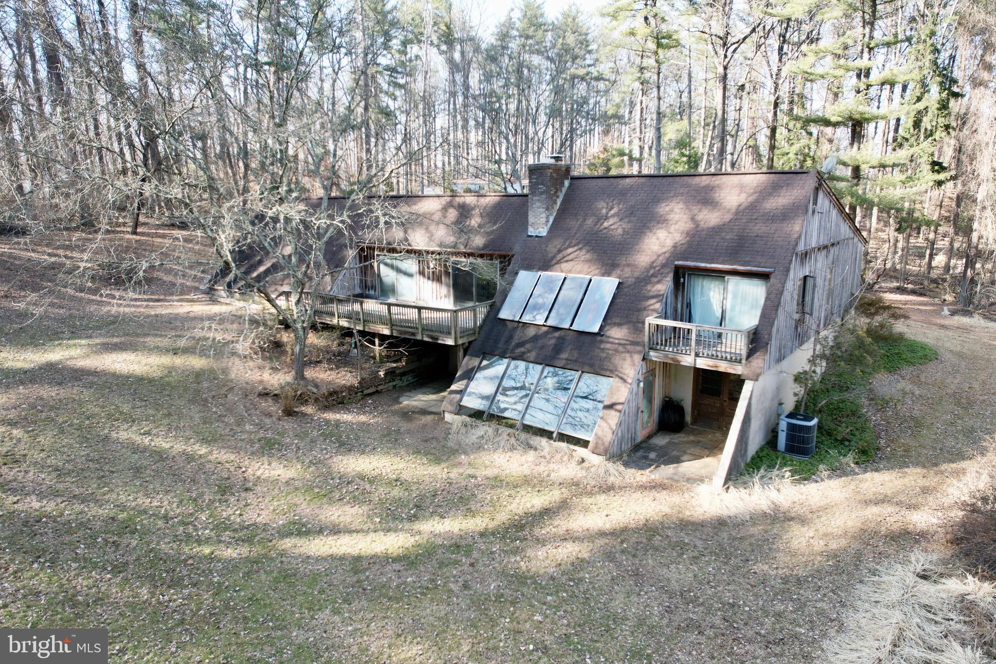 603 E WHEEL ROAD