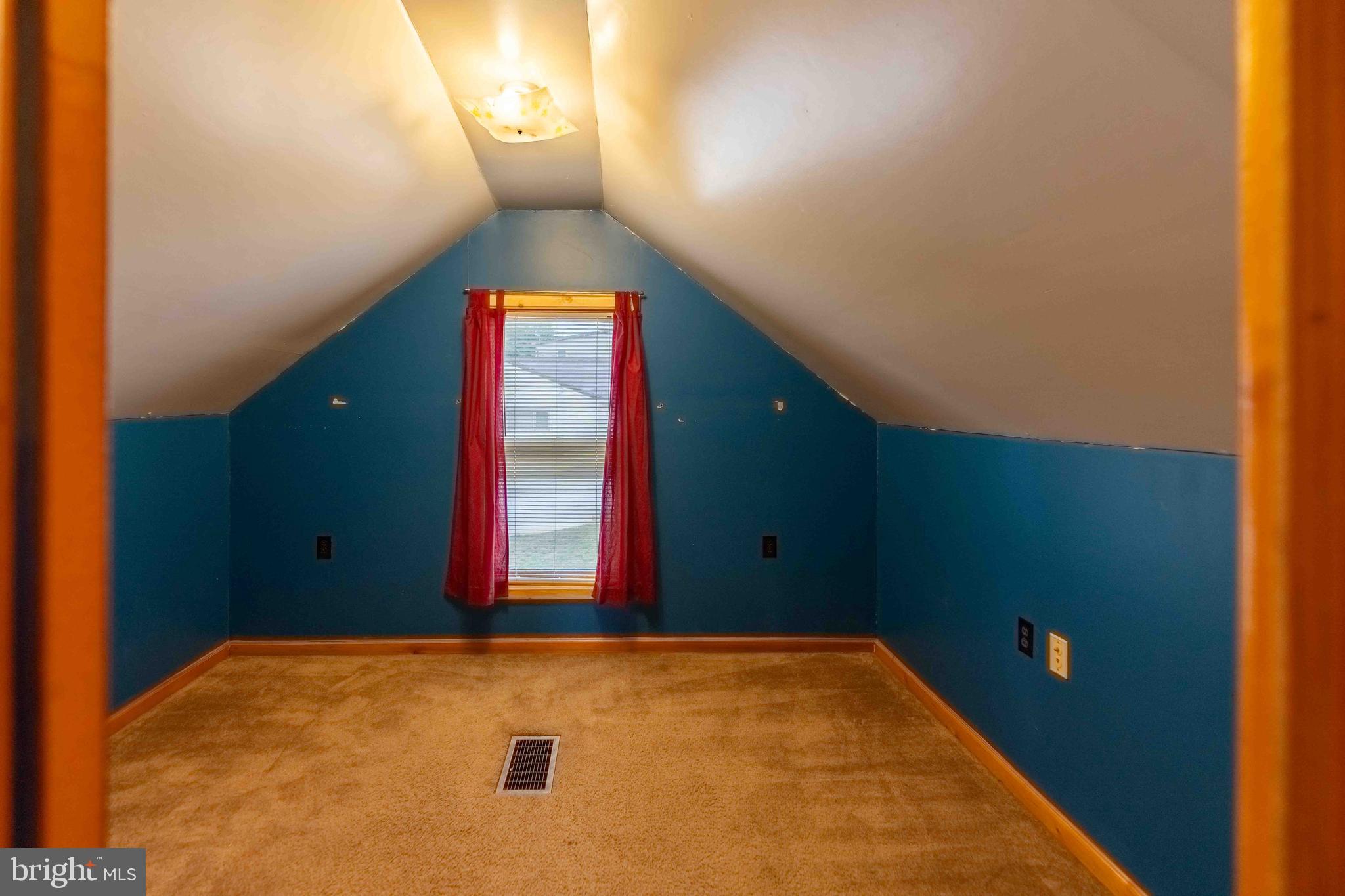 MAPLESIDE - Residential