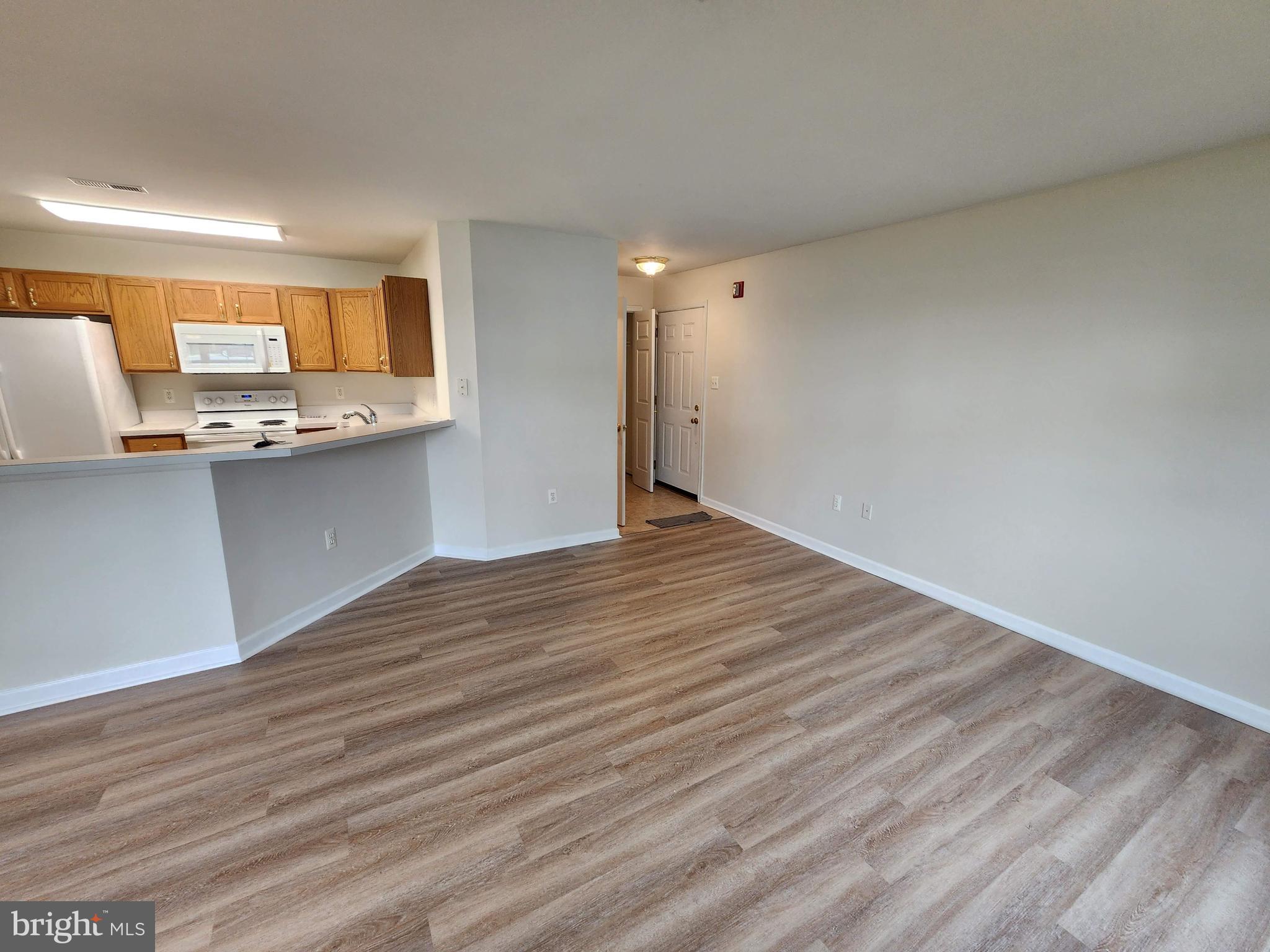 POTOMAC RIDGE - Residential Lease