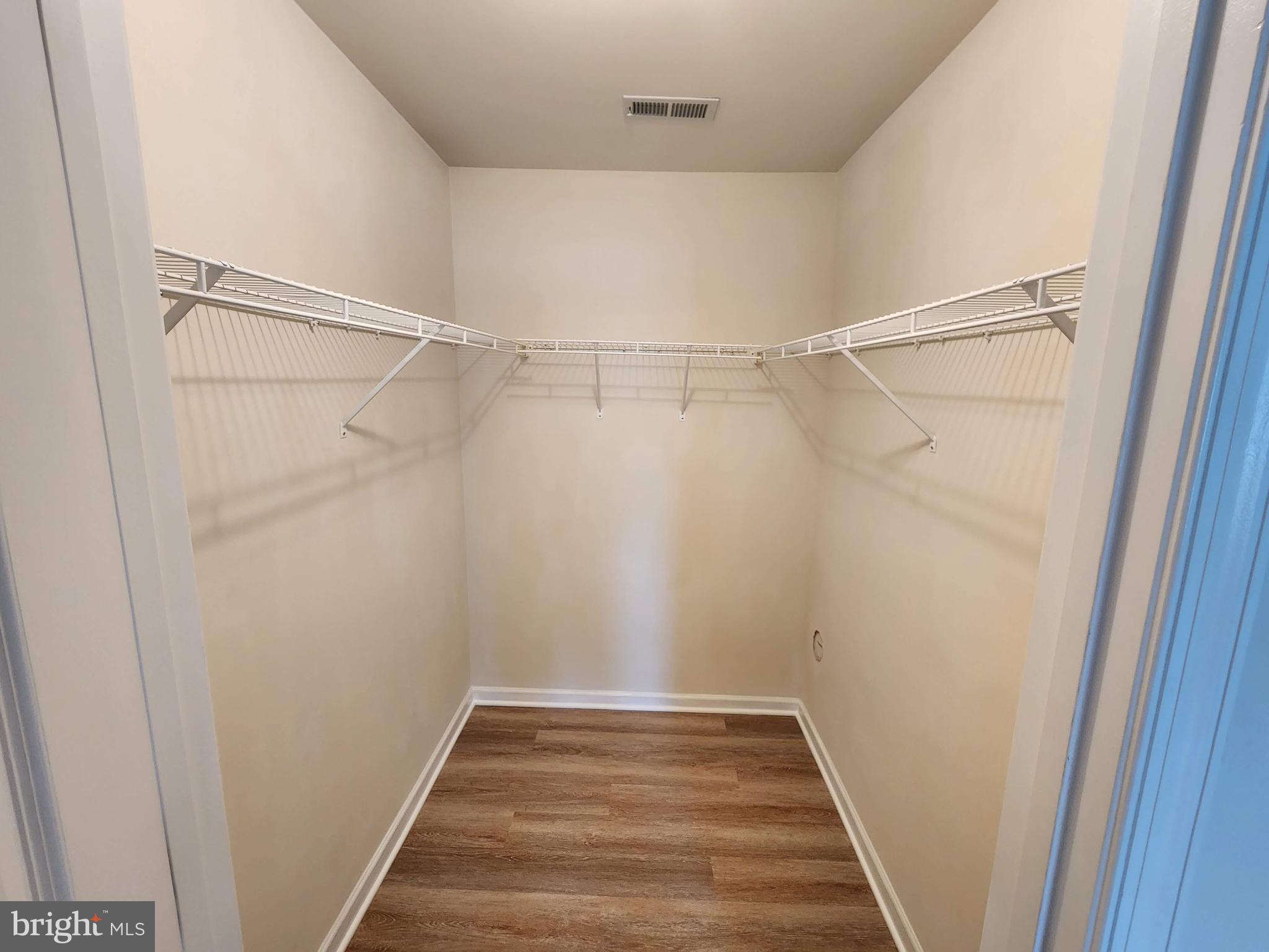 POTOMAC RIDGE - Residential Lease