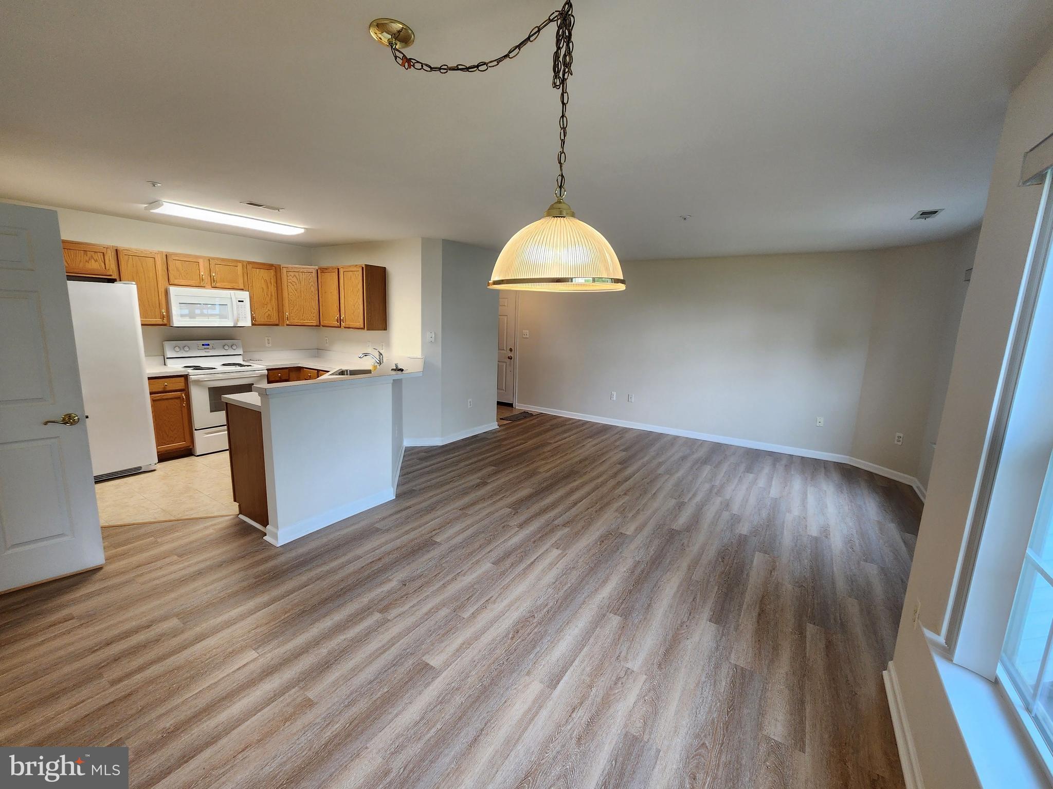 POTOMAC RIDGE - Residential Lease