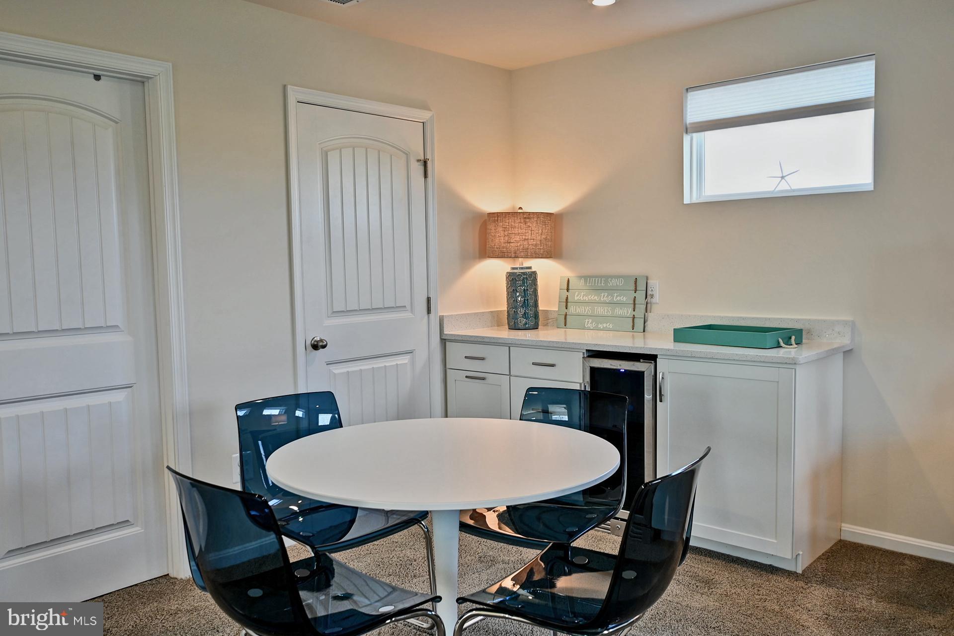 OCEAN VIEW BEACH CLUB - Residential