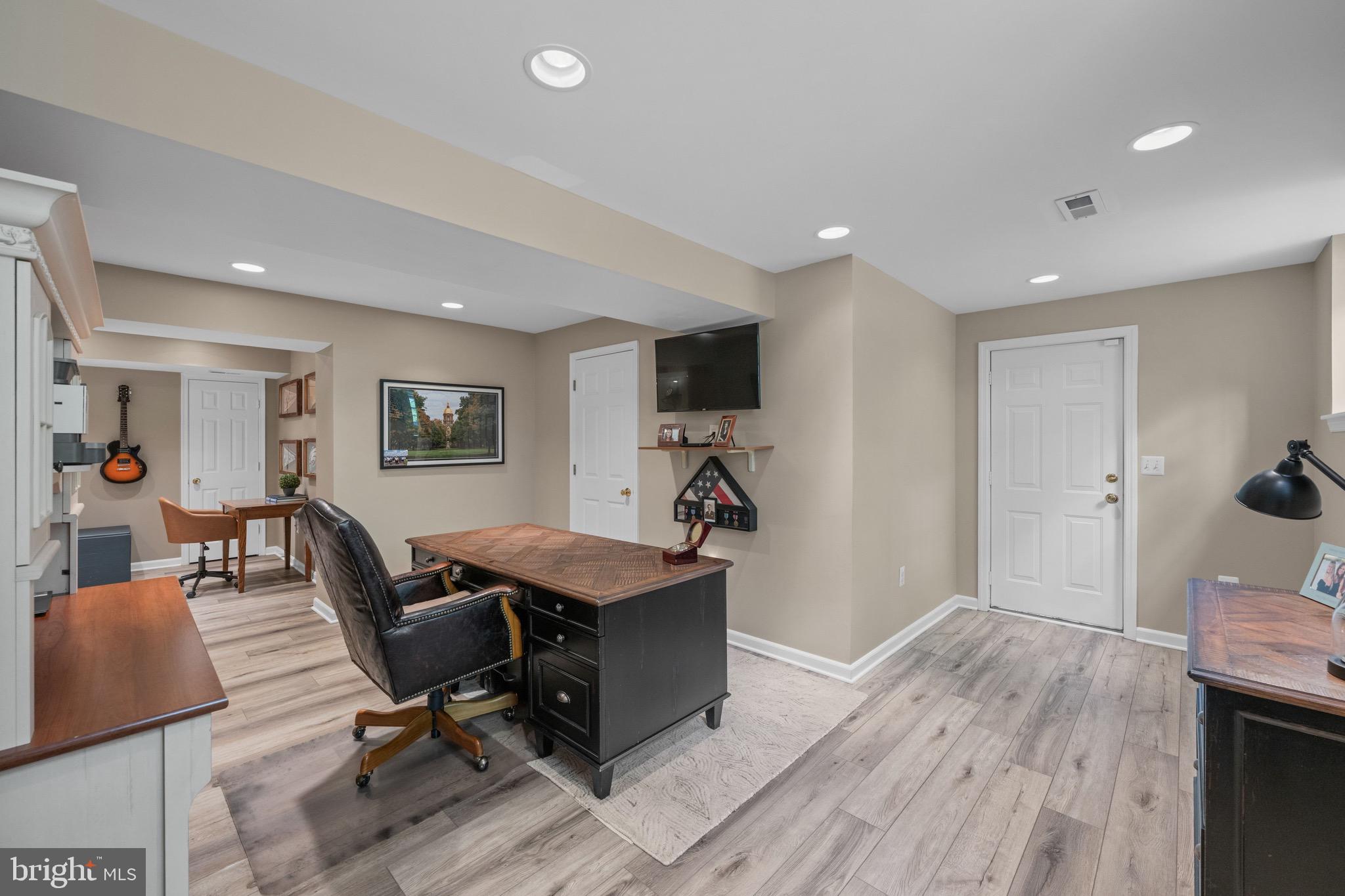 KINGSVIEW RIDGE - Residential