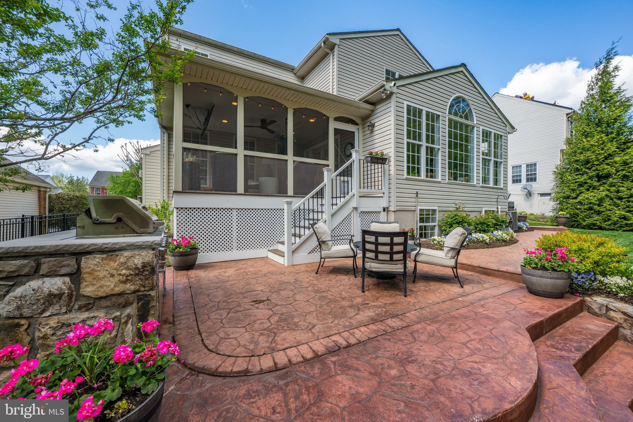 KINGSVIEW RIDGE - Residential