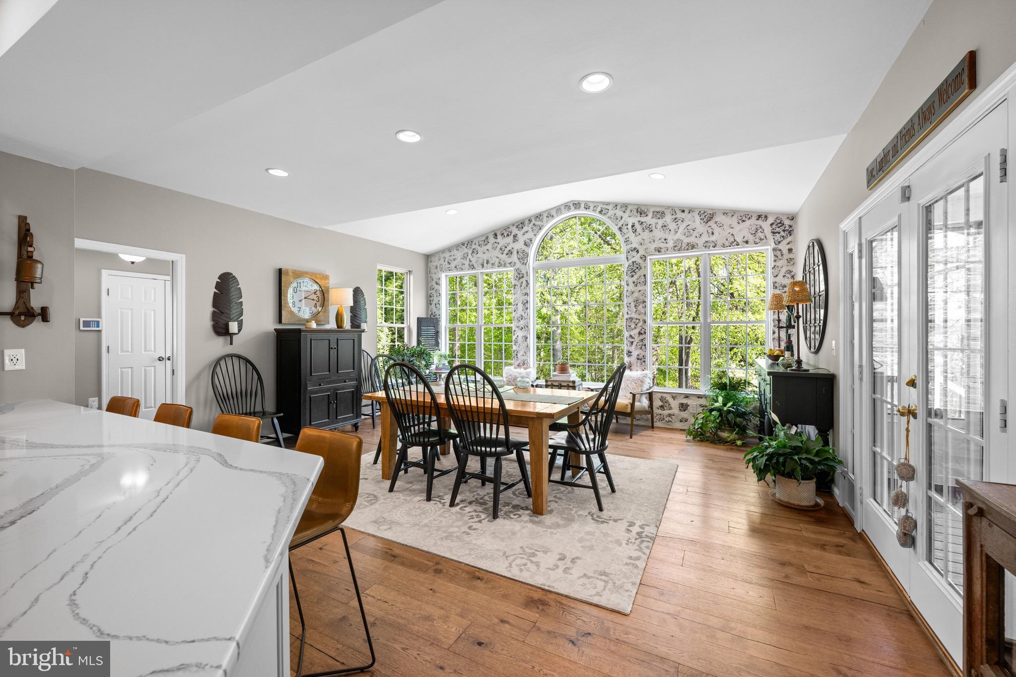 KINGSVIEW RIDGE - Residential