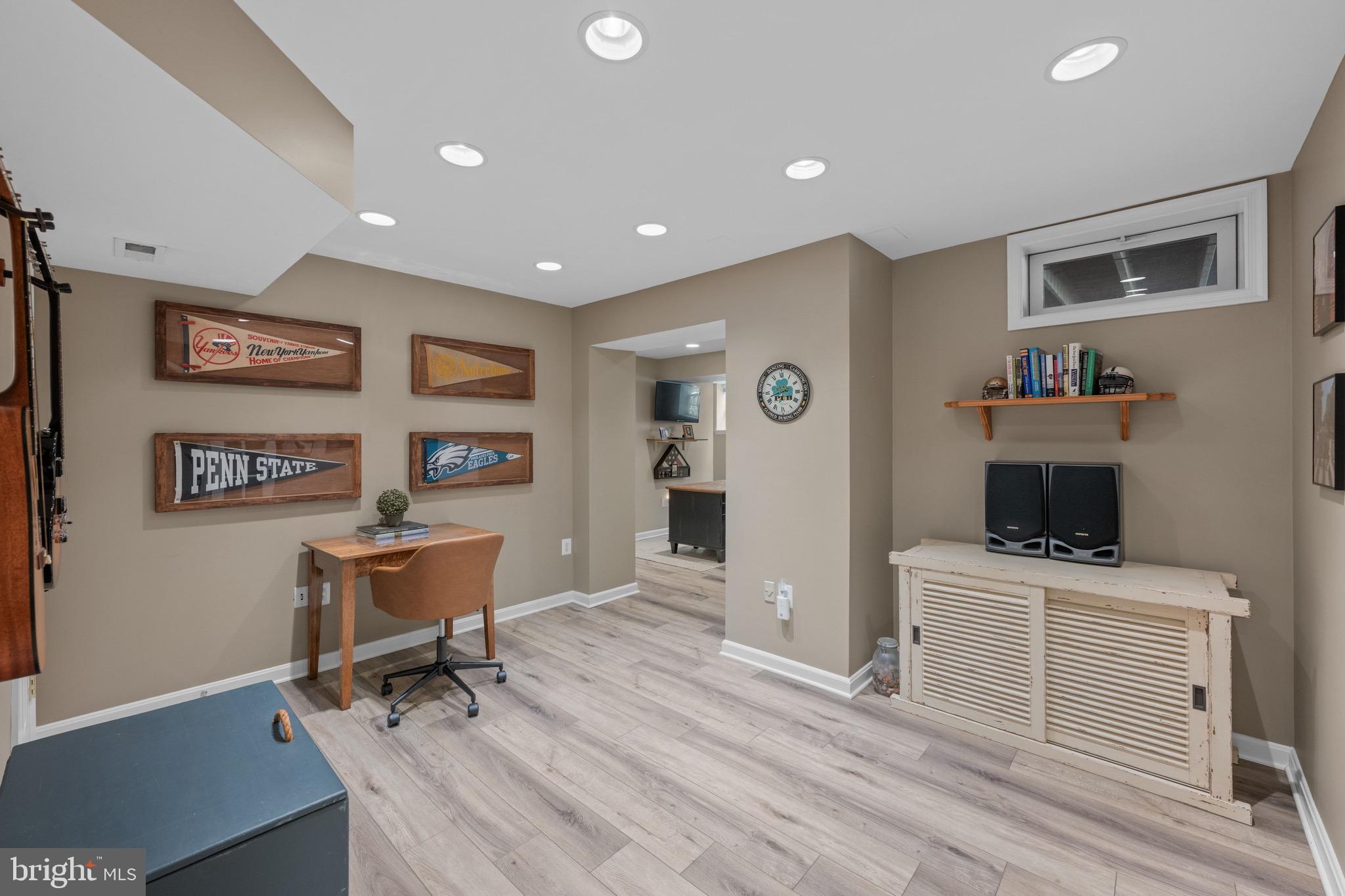 KINGSVIEW RIDGE - Residential