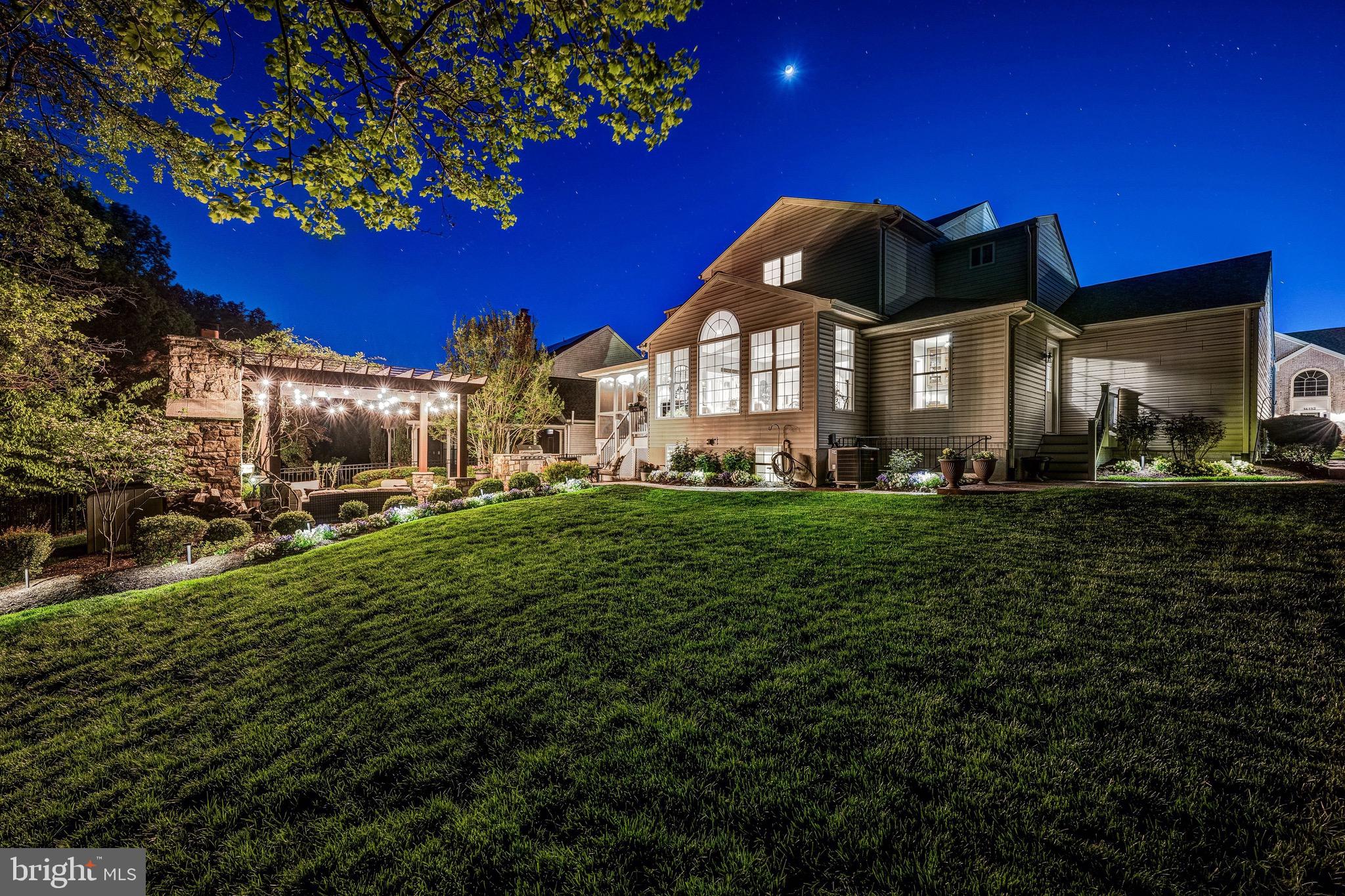 KINGSVIEW RIDGE - Residential