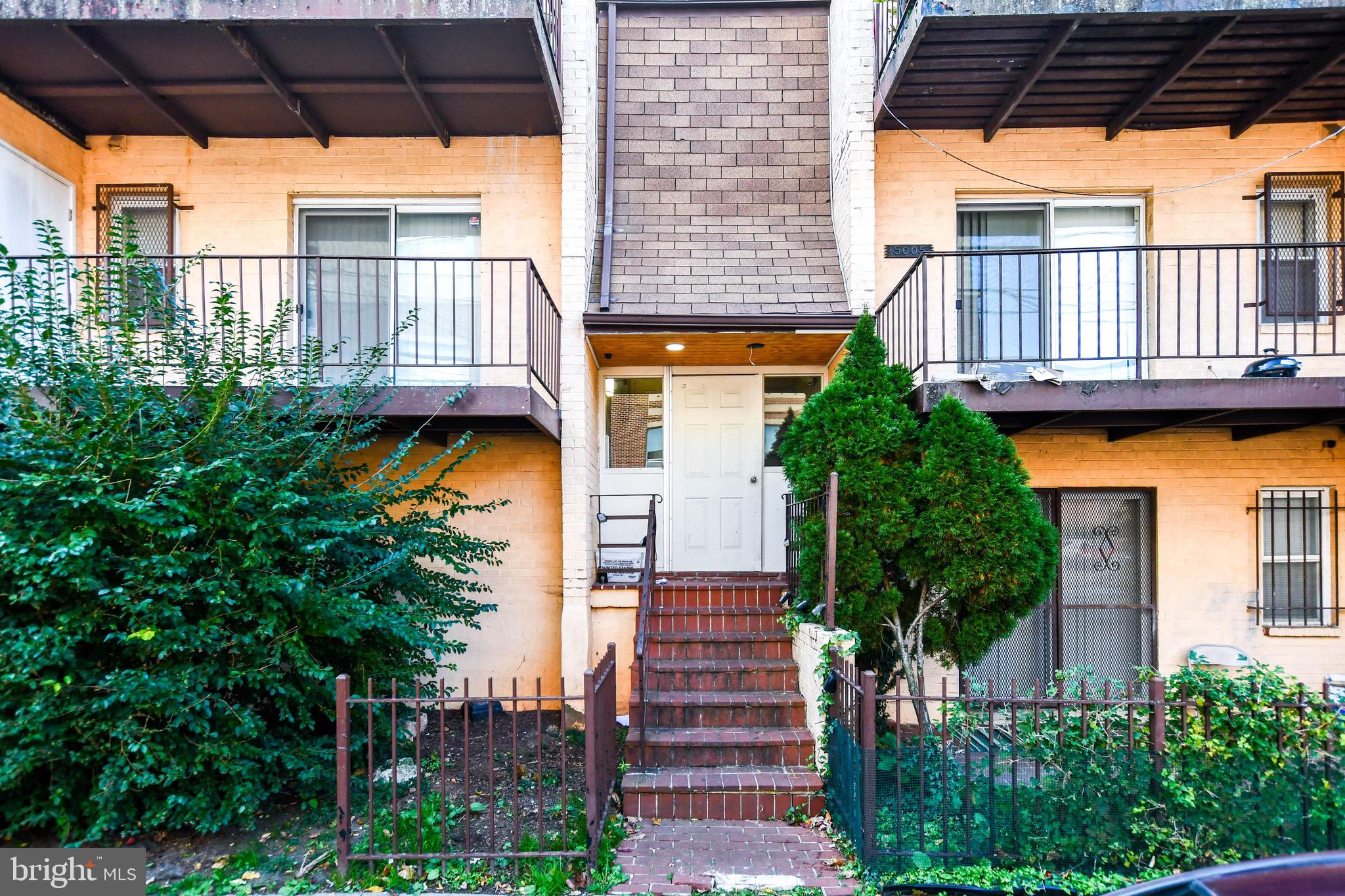 5005 D STREET SE 302