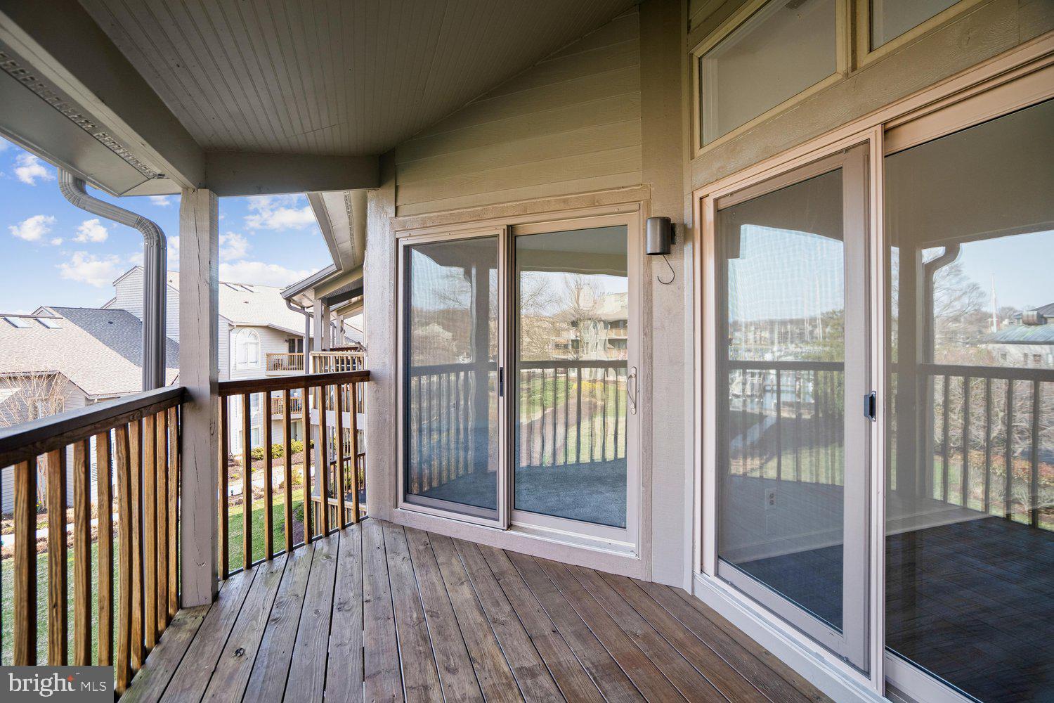 CHESAPEAKE HARBOUR - Residential