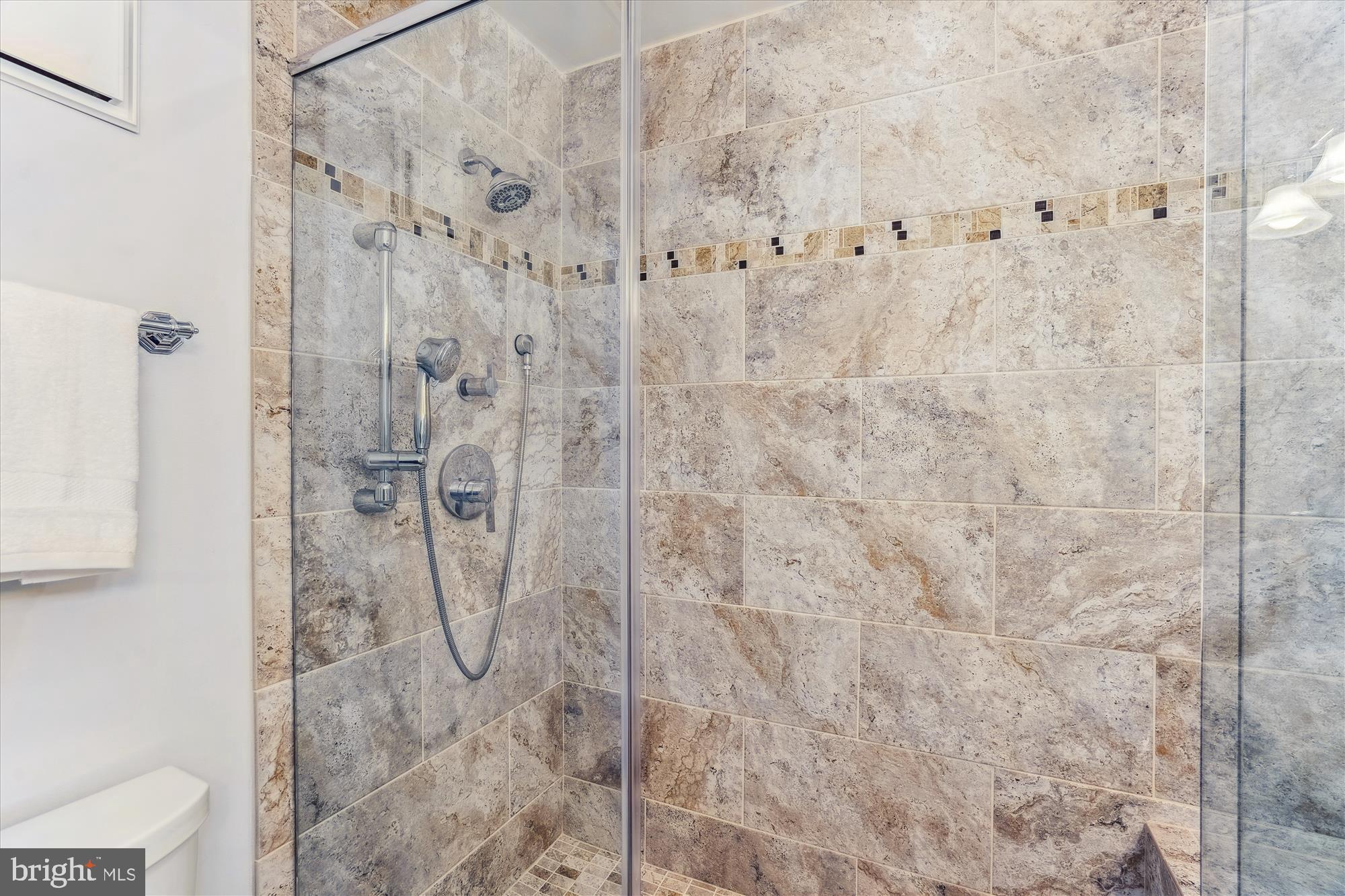 CHESAPEAKE HARBOUR - Residential