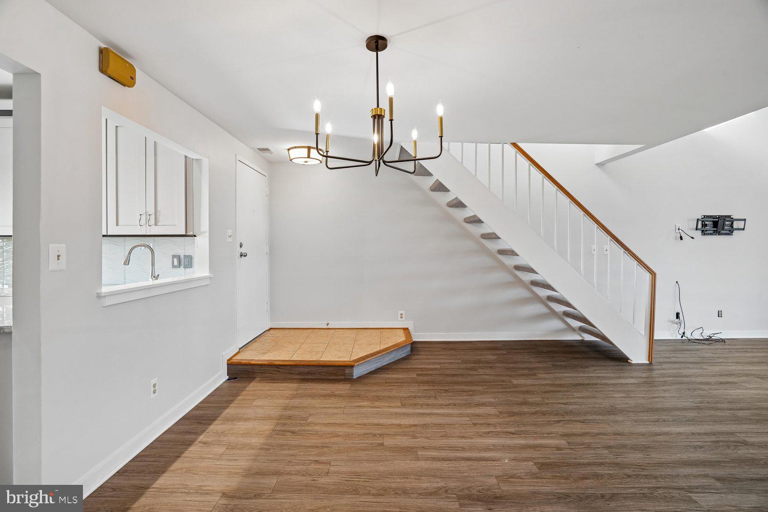 CHESAPEAKE HARBOUR - Residential