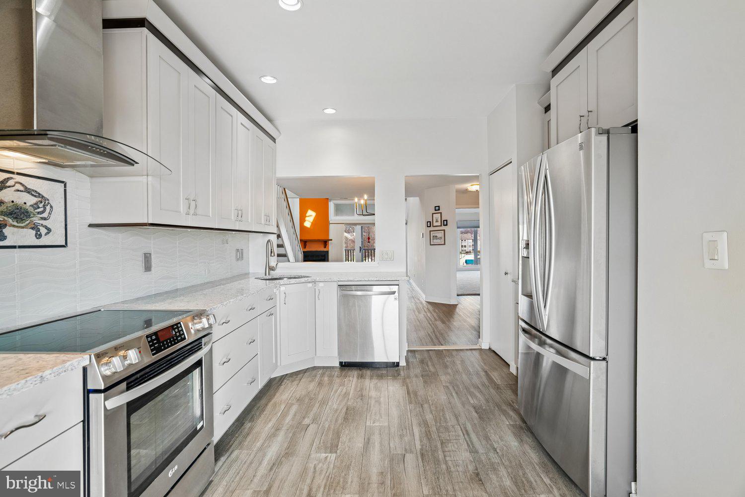 CHESAPEAKE HARBOUR - Residential