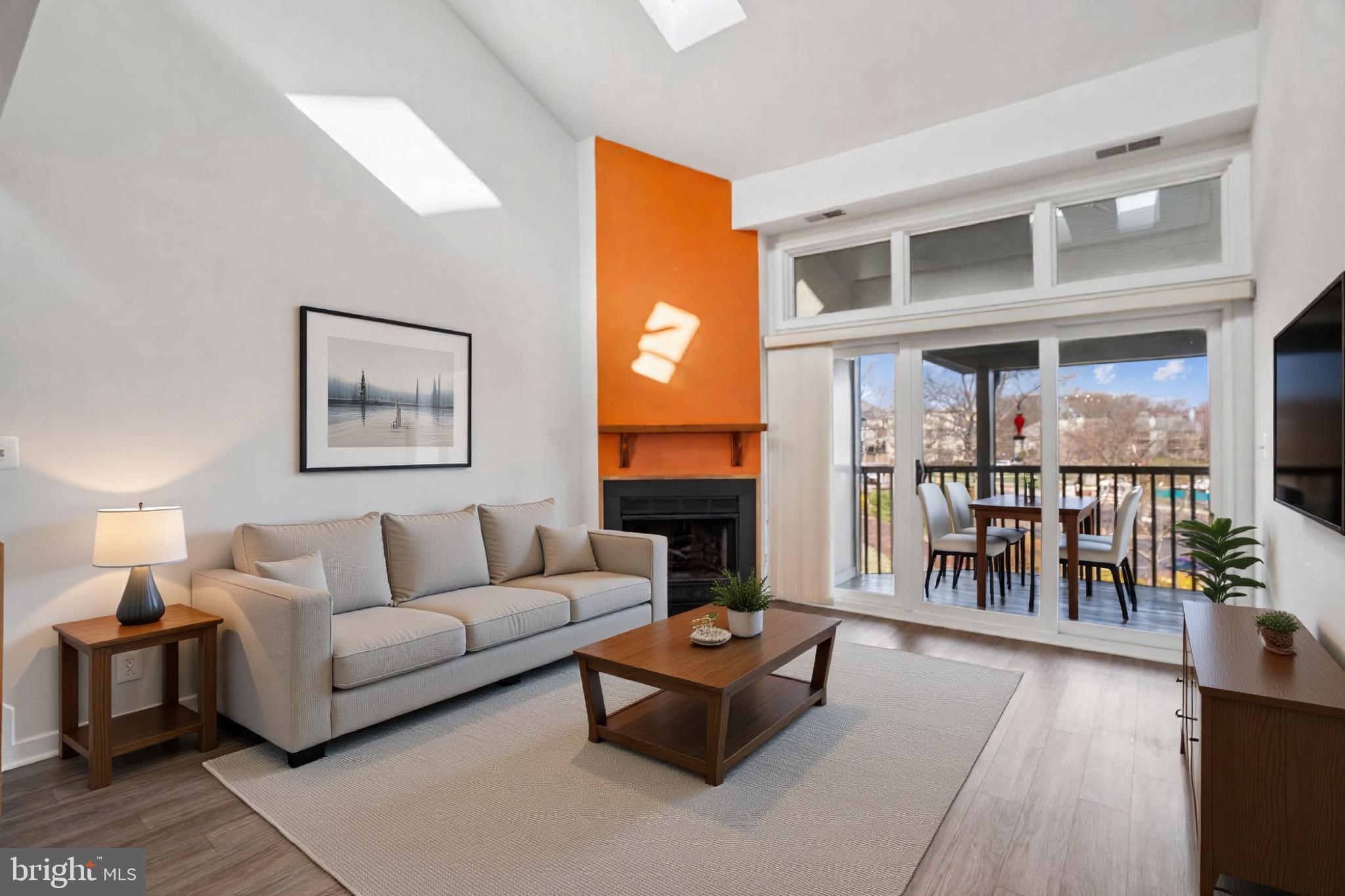 CHESAPEAKE HARBOUR - Residential