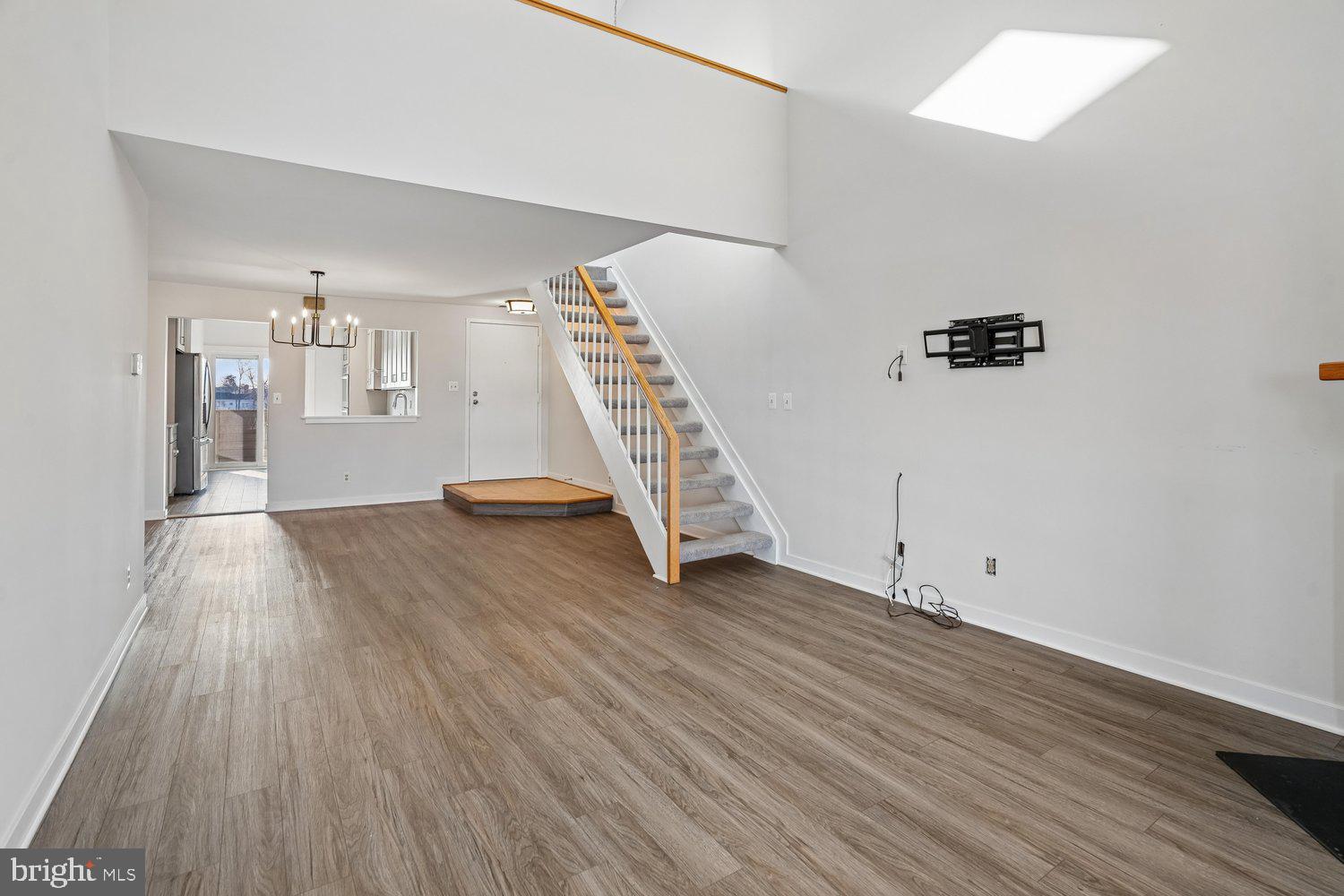 CHESAPEAKE HARBOUR - Residential