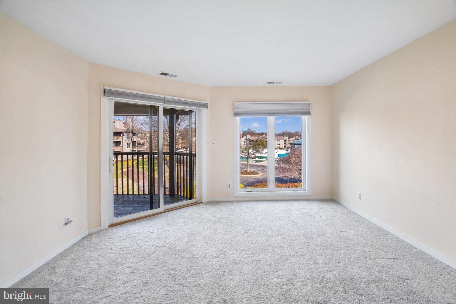 CHESAPEAKE HARBOUR - Residential