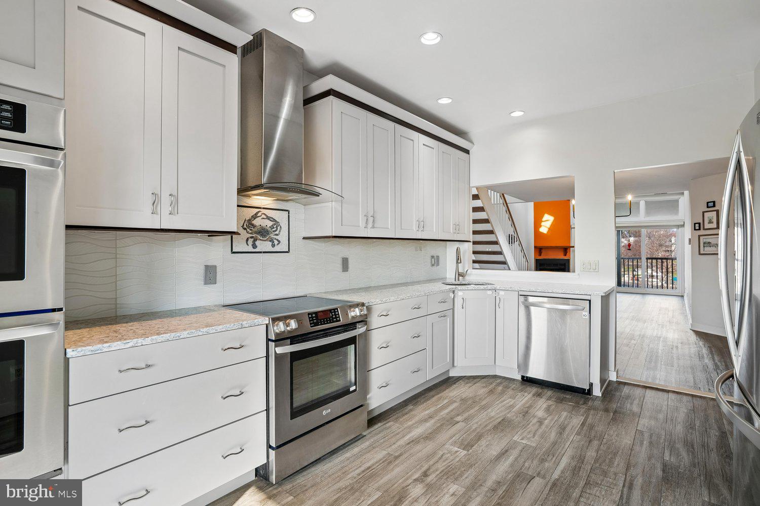 CHESAPEAKE HARBOUR - Residential