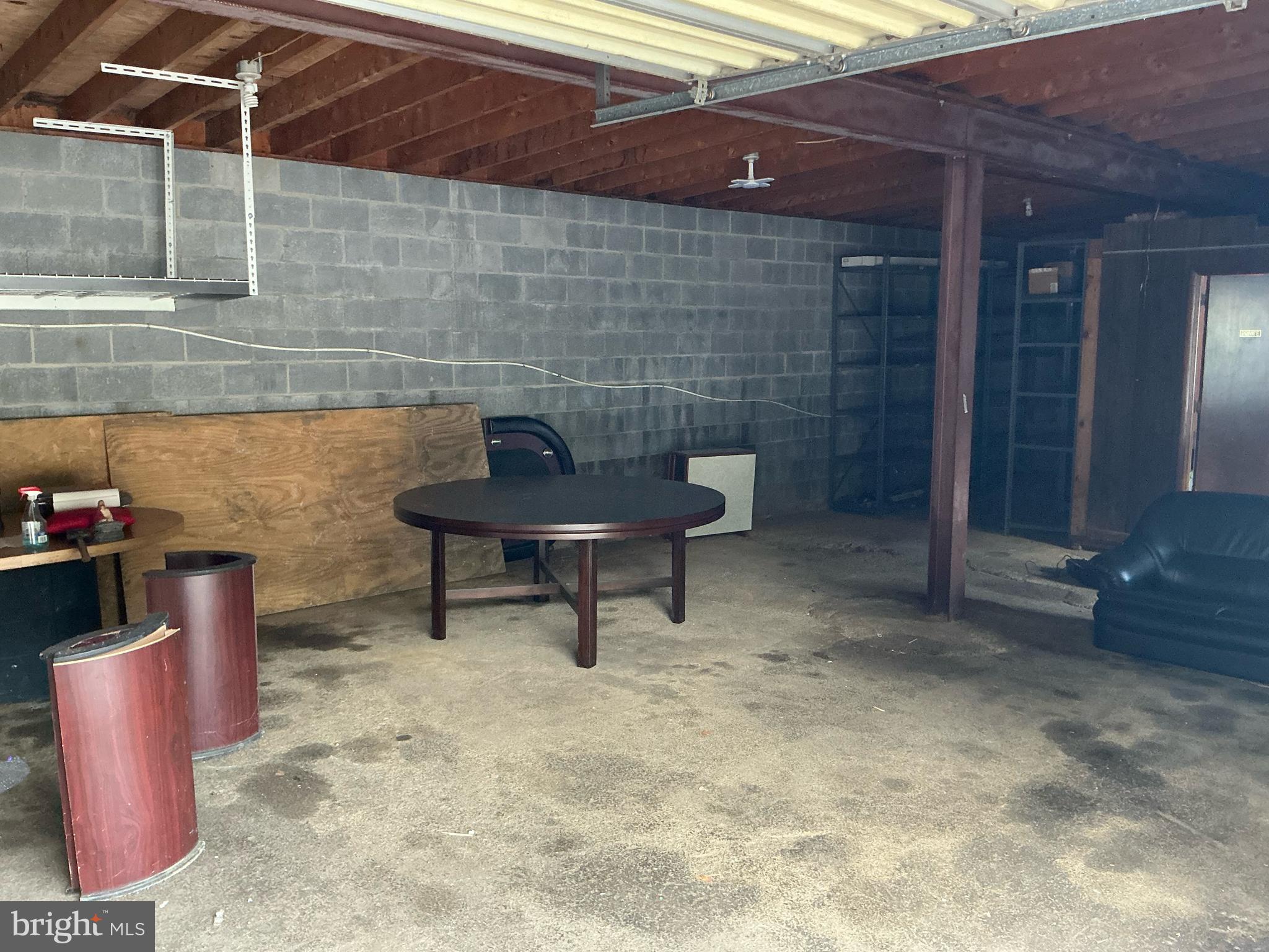 1512 S GEORGE STREET