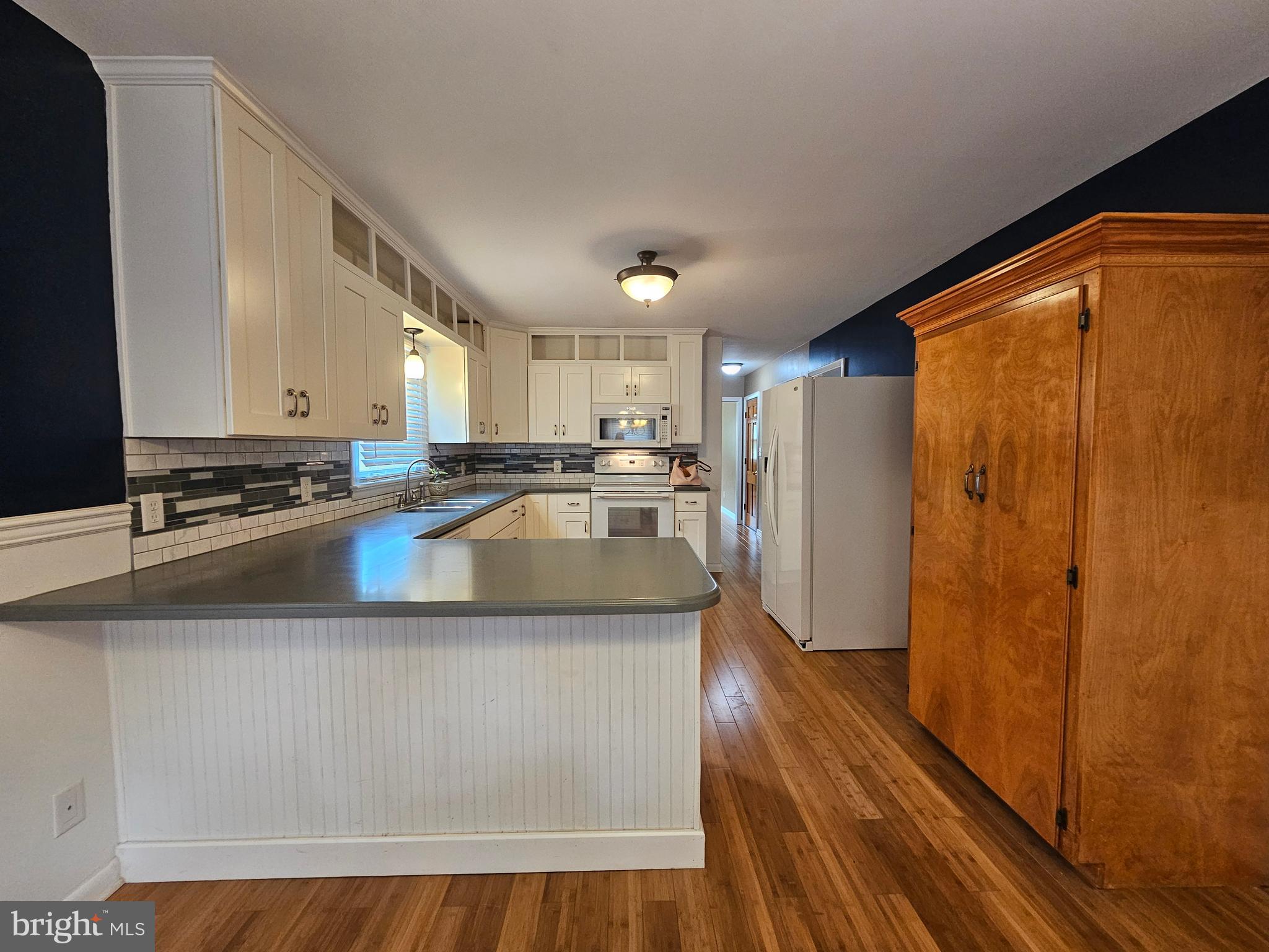 23303 ROSS STATION ROAD